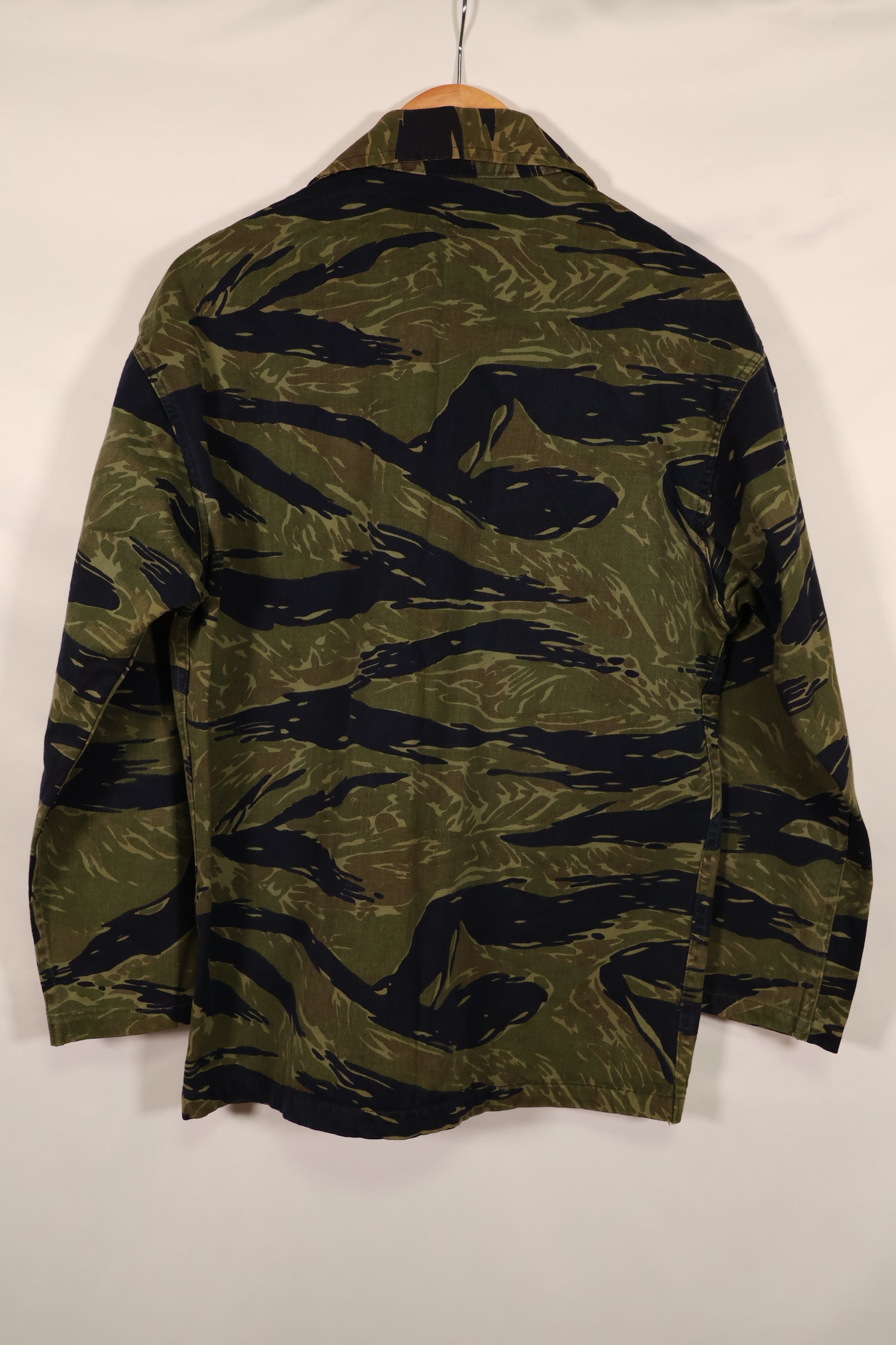 実物 タイガーストライプ TO78タイガー ジャケット 状態良い A-Lサイズ パッチ後付け