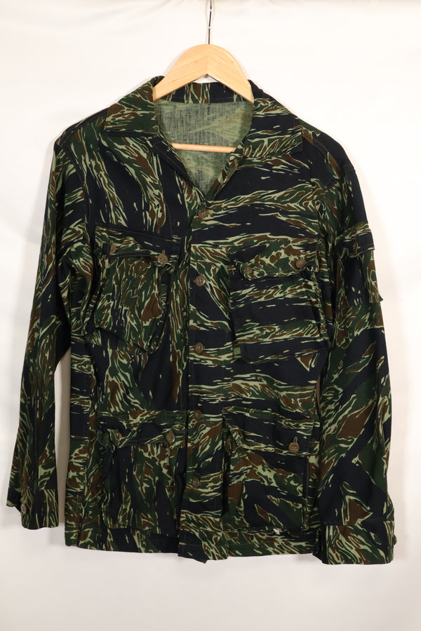 Estimated 1970s Silver Tiger Tiger Stripe Jacket Thai Tiger Used