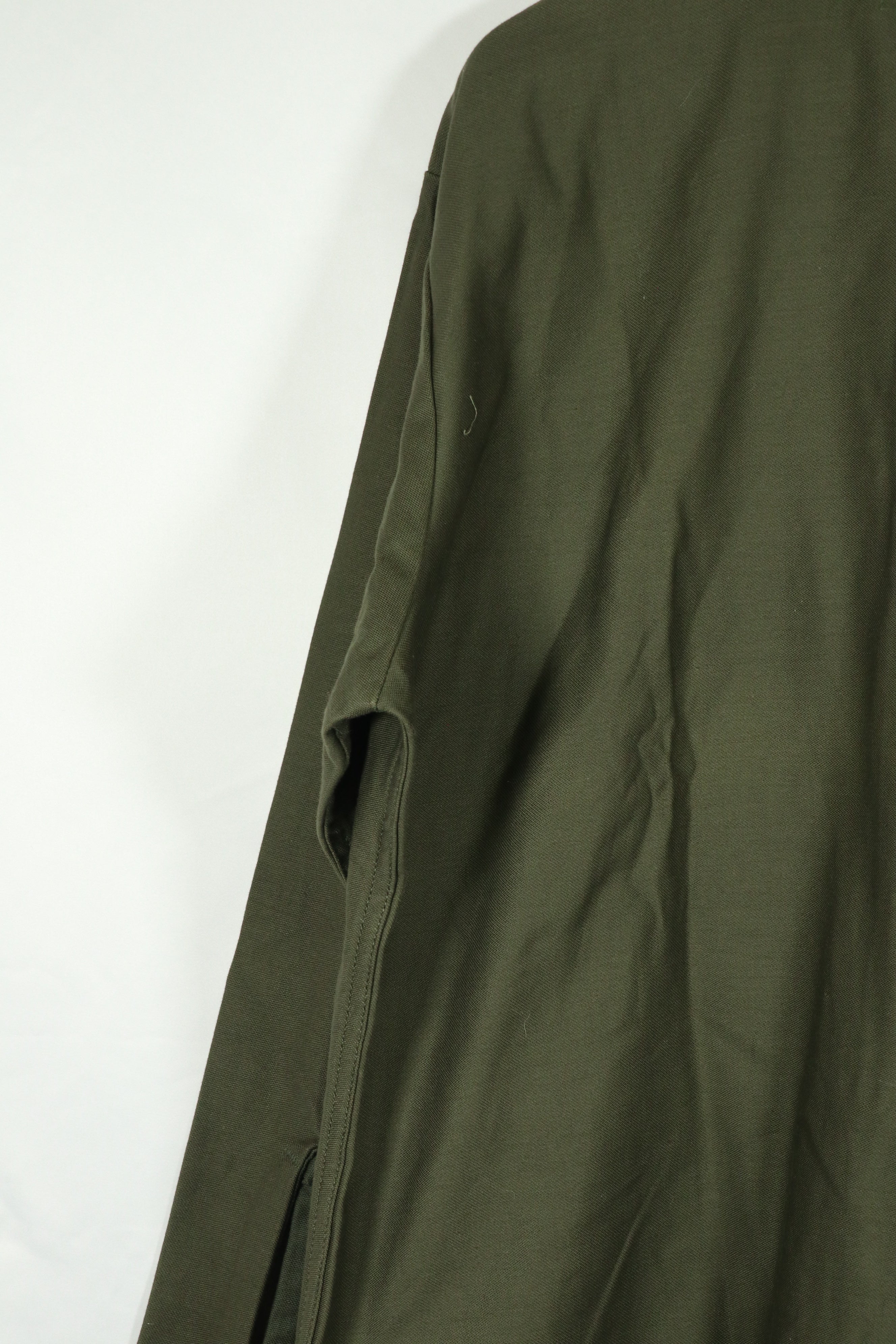 Actual 1974 OG-107 utility shirt, deadstock, 161/2 32, large size.