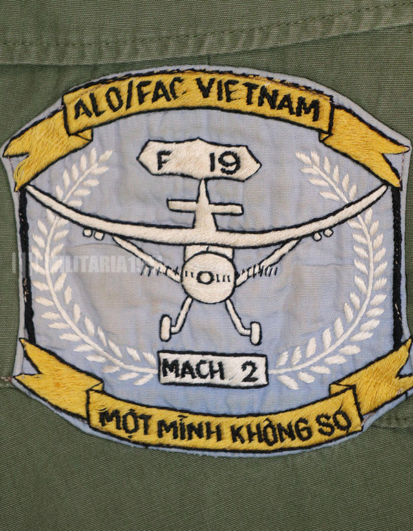 Real 1964 Treasurer 1st Model Jungle Fatigue Jacket with USAF patch (first time attached)