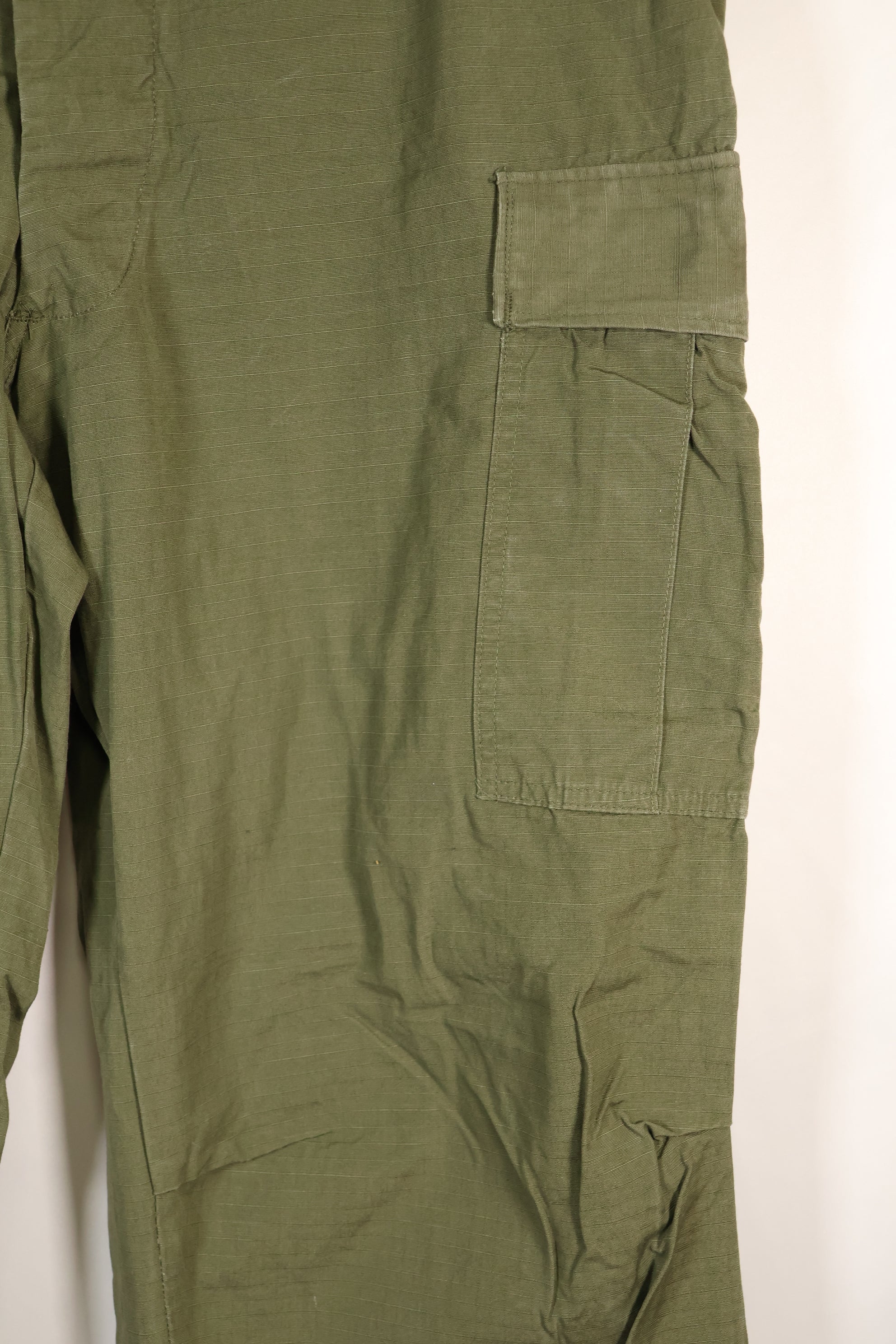 1967 Contract L-L 4th Model Jungle Fatigue Pants in good condition, faded, used.