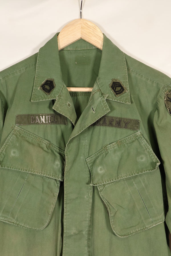 1967 年合同，推测为 S-R 第 3 款丛林疲劳夹克，第 73 侦察机连　首次贴上，已使用。