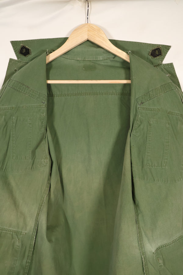 1967 年合同，推测为 S-R 第 3 款丛林疲劳夹克，第 73 侦察机连　首次贴上，已使用。