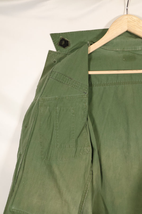 1967 年合同，推测为 S-R 第 3 款丛林疲劳夹克，第 73 侦察机连　首次贴上，已使用。