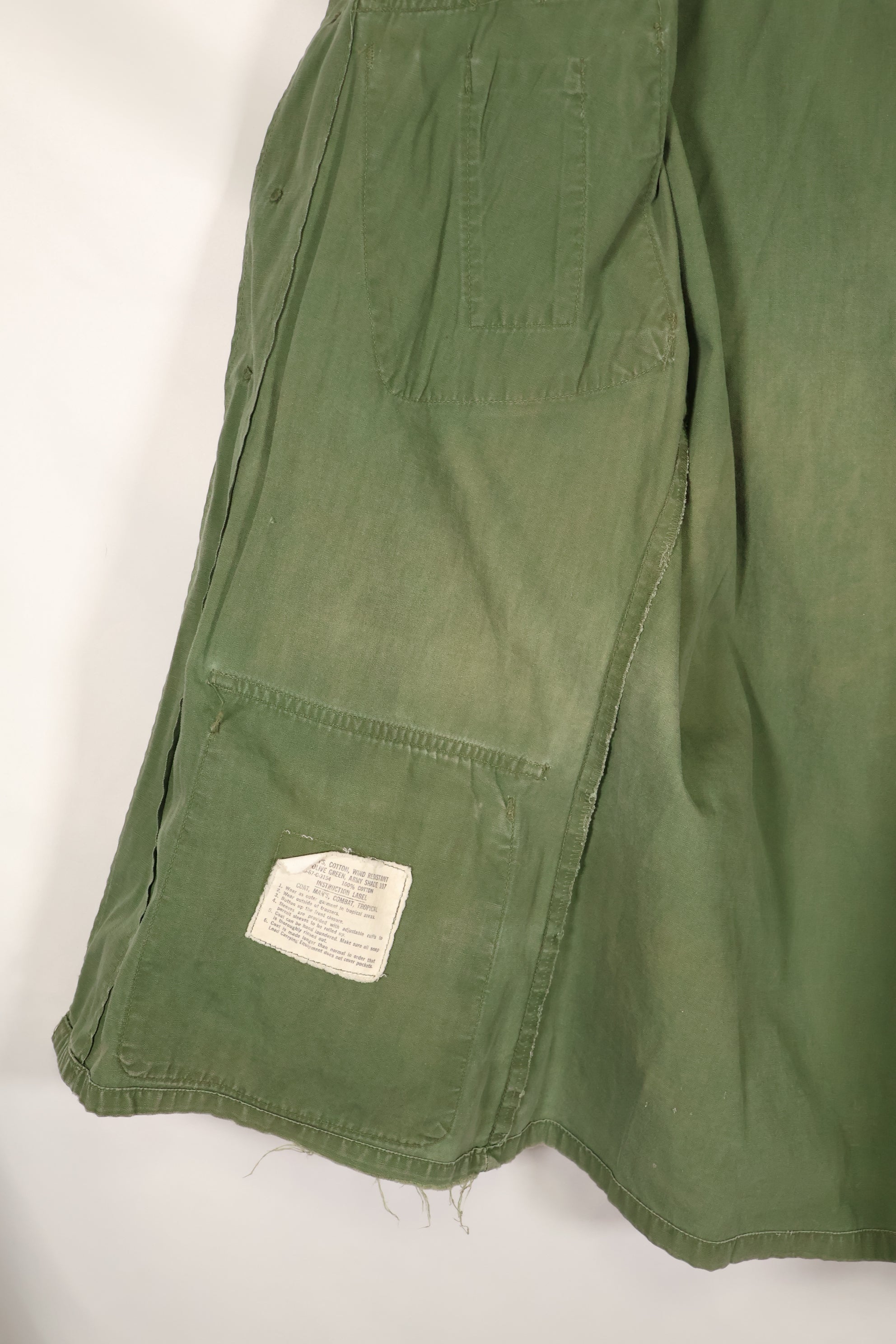 1967 年合同，推测为 S-R 第 3 款丛林疲劳夹克，第 73 侦察机连　首次贴上，已使用。