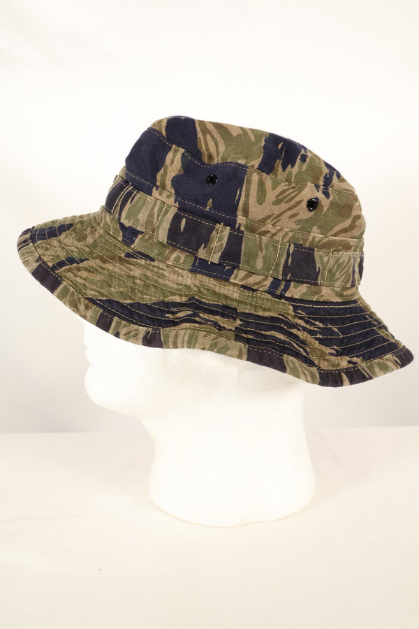 Osaka MASH A-S Silver Tiger Stripe CISO Cut Booney Hat Used