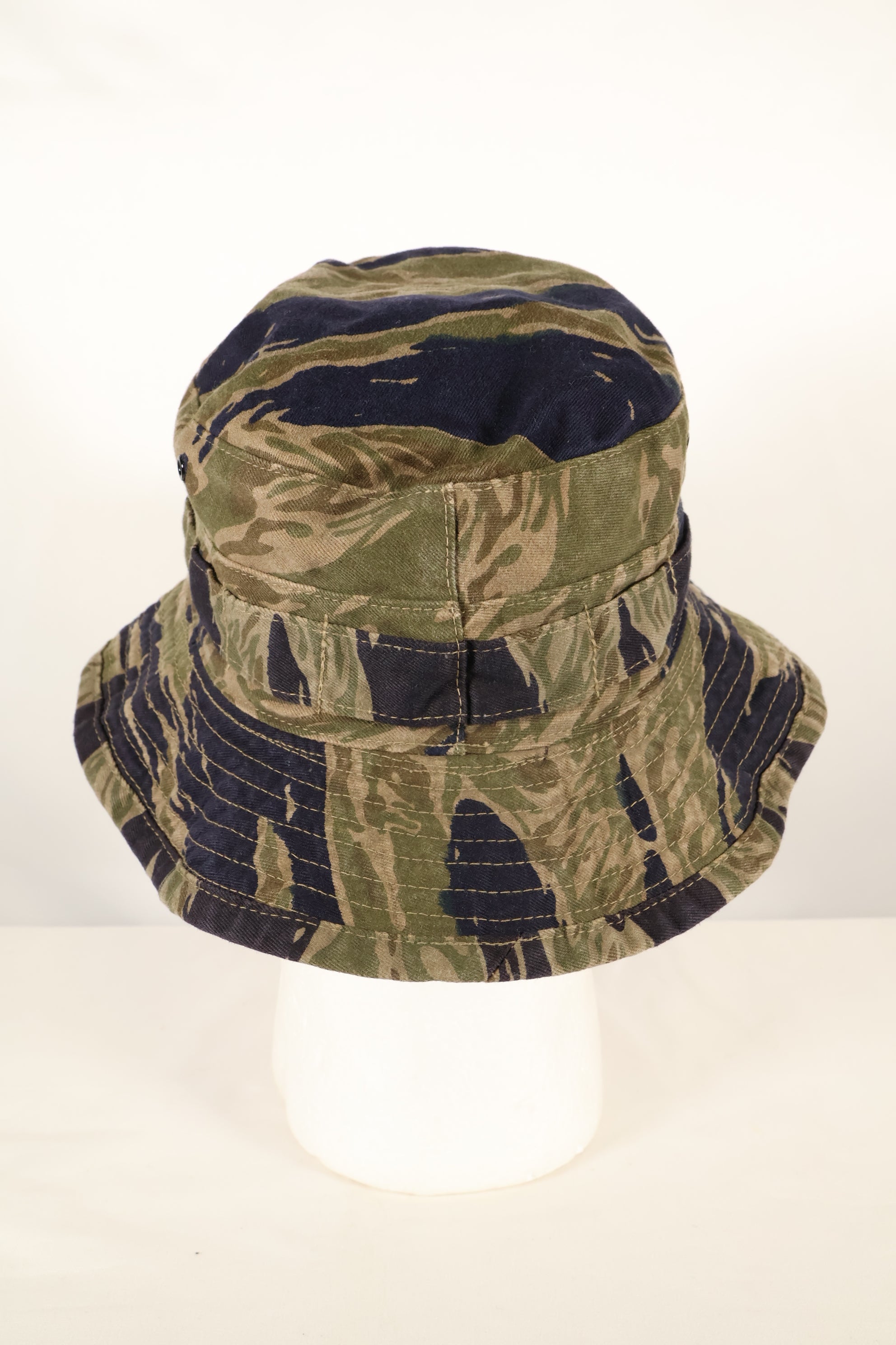 Osaka MASH A-S Silver Tiger Stripe CISO Cut Booney Hat Used