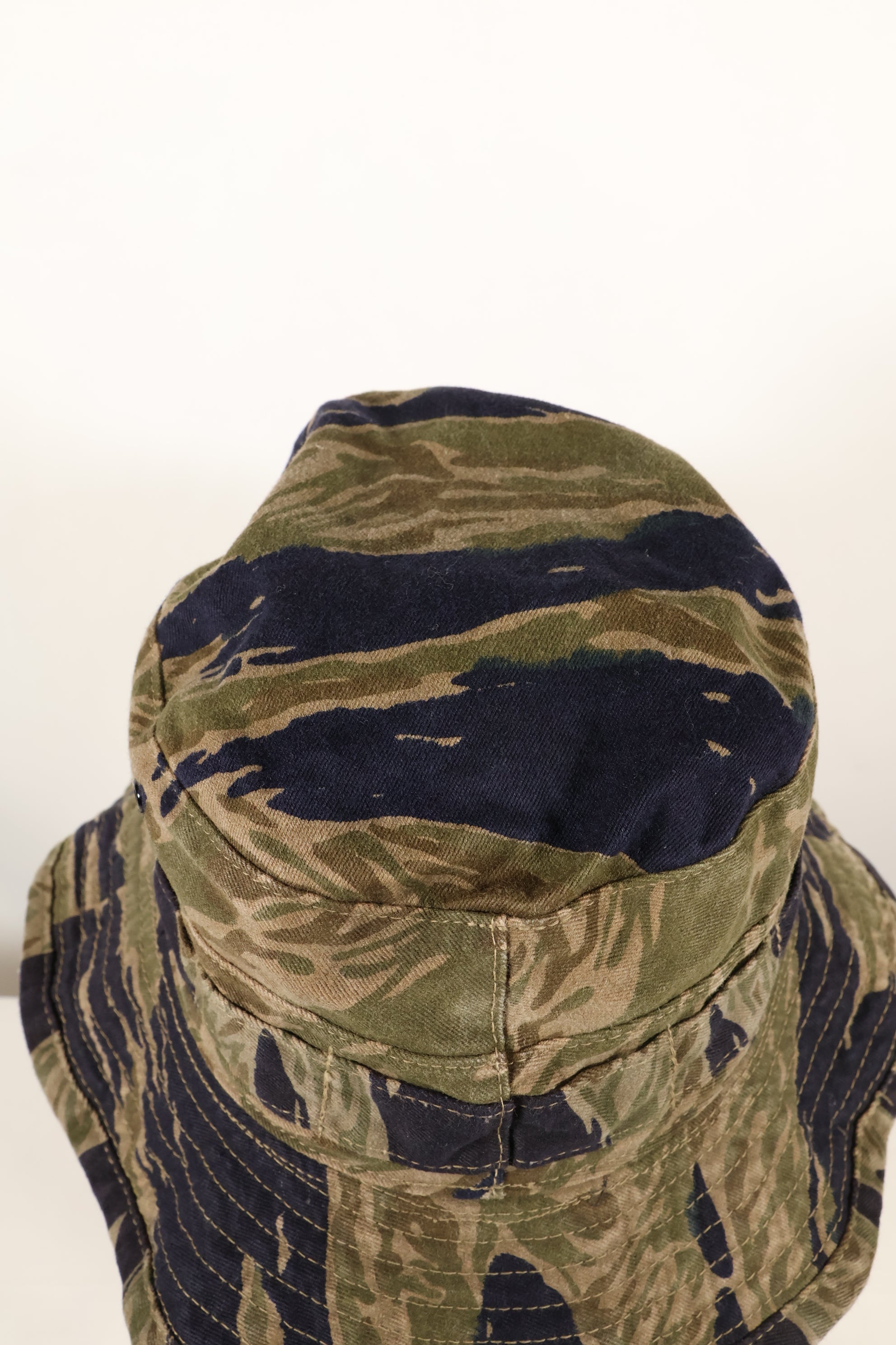 Osaka MASH A-S Silver Tiger Stripe CISO Cut Booney Hat Used