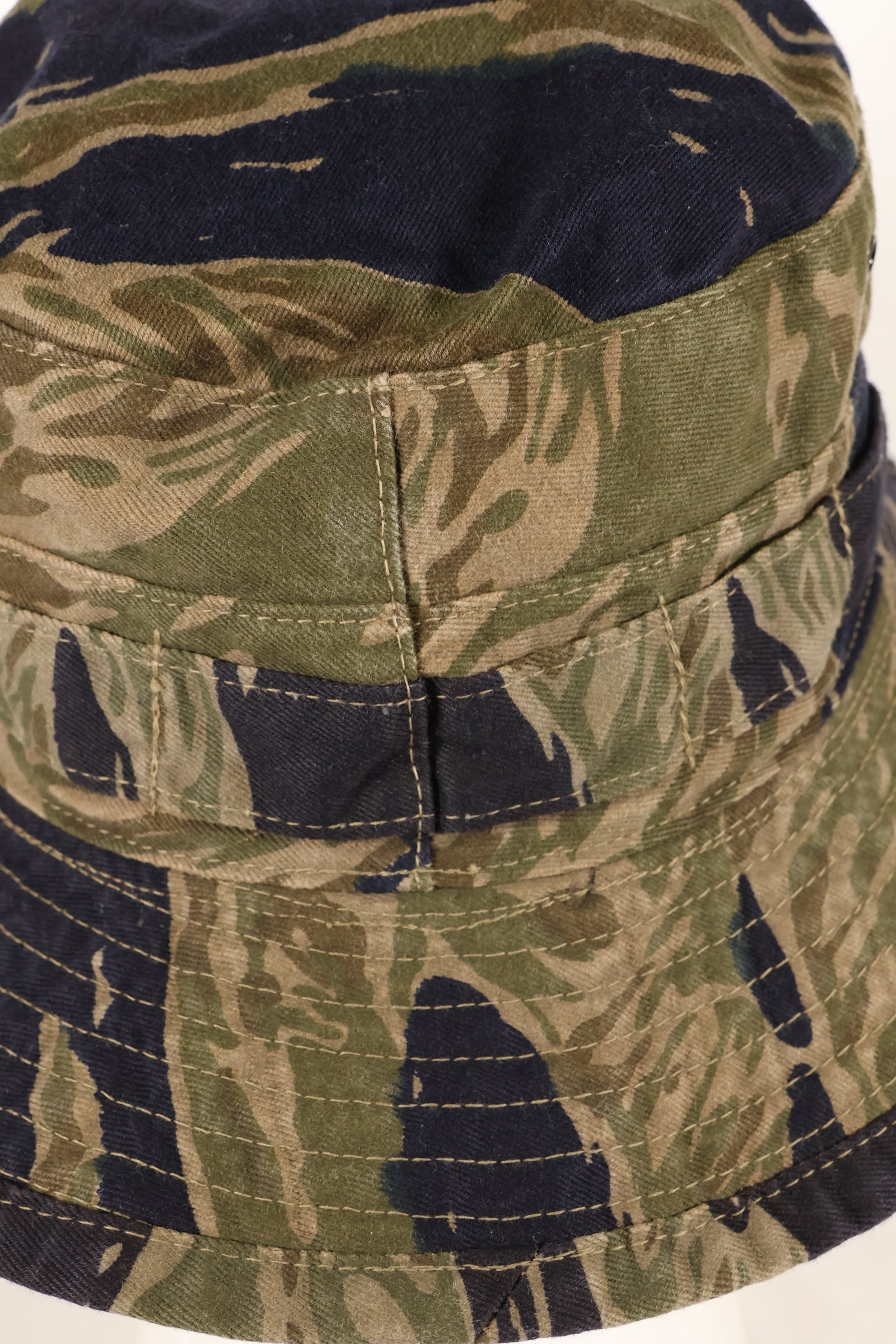 Osaka MASH A-S Silver Tiger Stripe CISO Cut Booney Hat Used