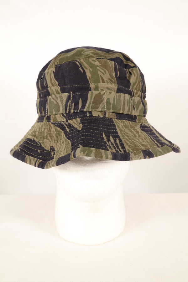 Osaka MASH A-M Silver Tiger Stripe CISO Cut Booney Hat Used