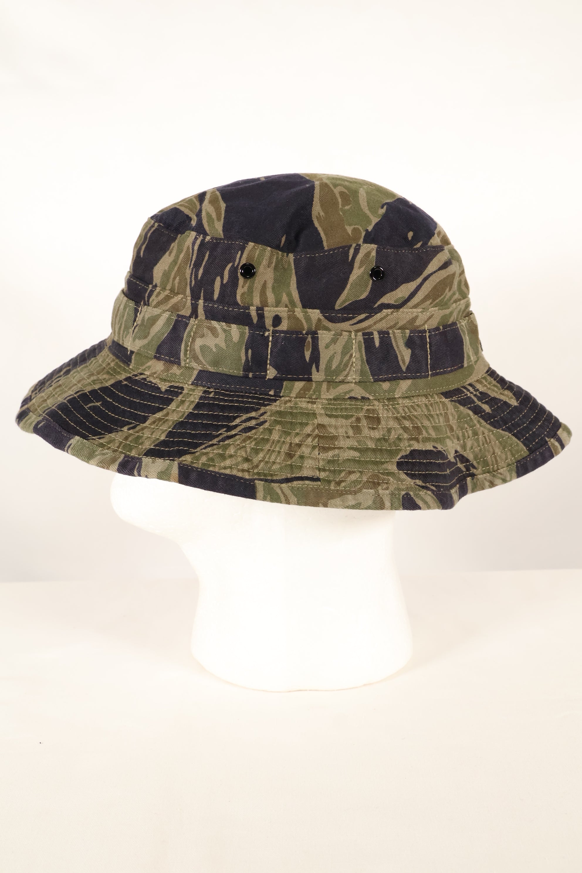 Osaka MASH A-M Silver Tiger Stripe CISO Cut Booney Hat Used