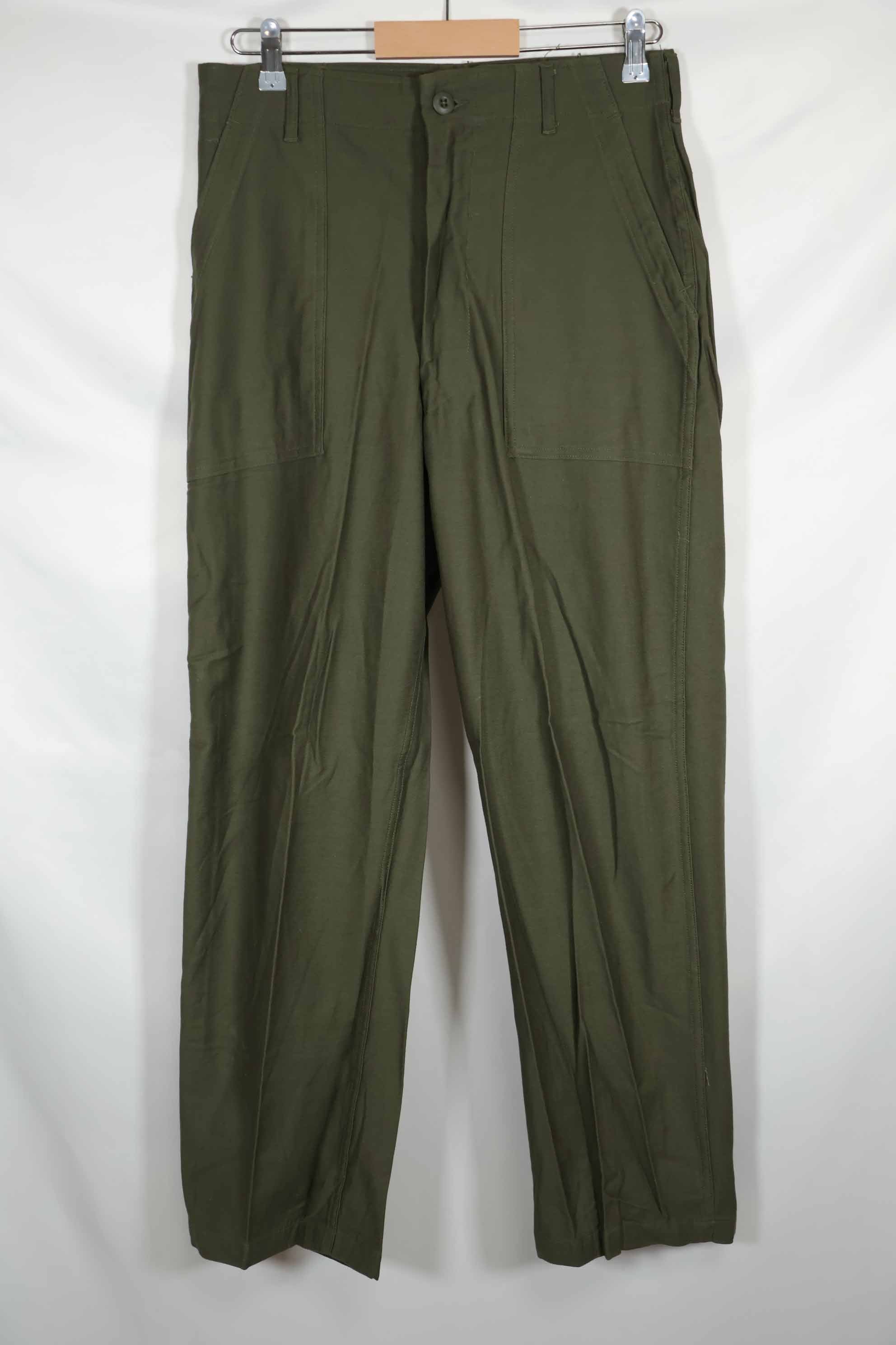 1971 deadstock OG-107 utility pants, baker pants, 32 x 31, never used.