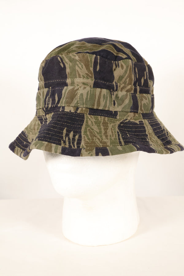 Osaka MASH A-M Silver Tiger Stripe CISO Cut Booney Hat Used