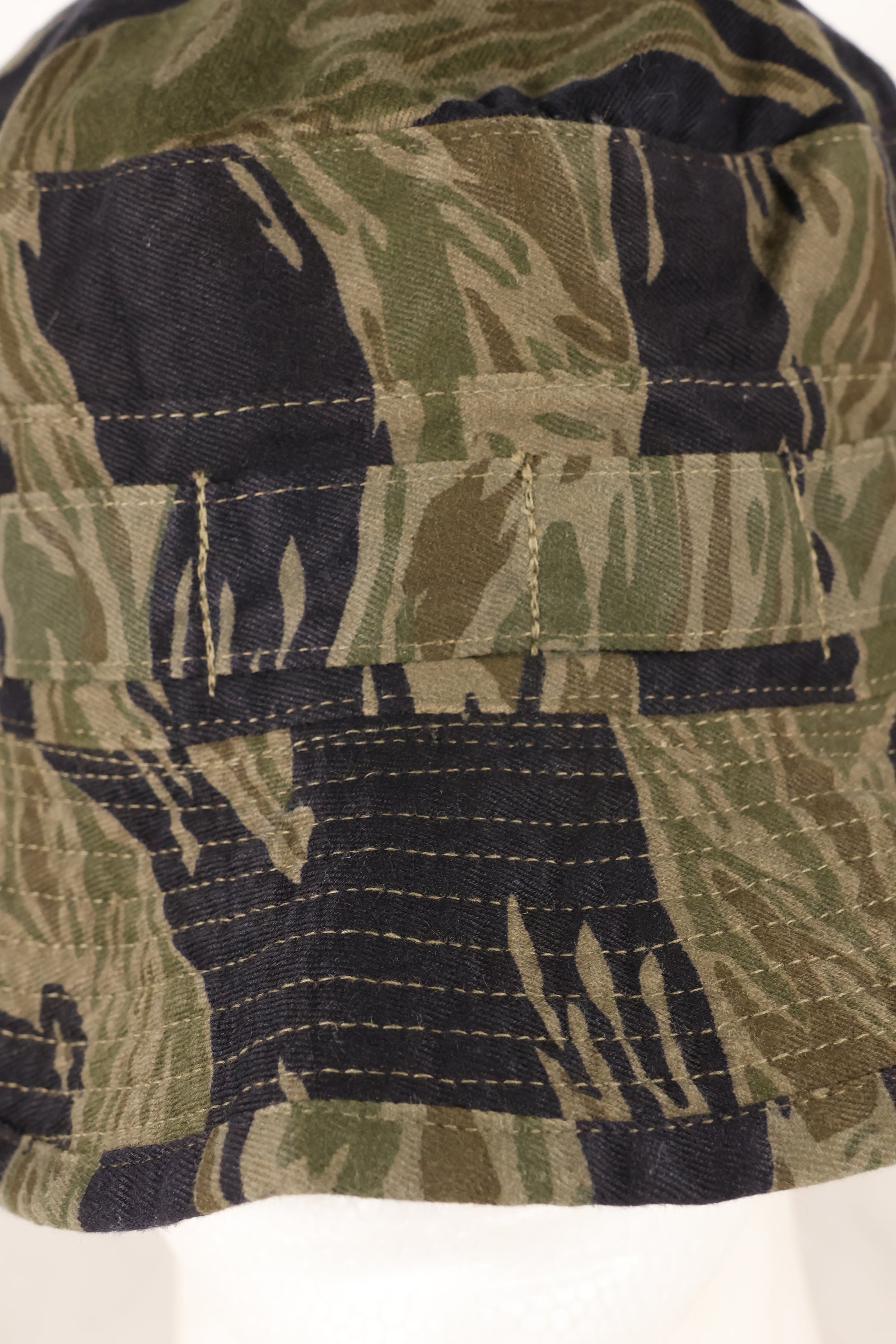 Osaka MASH A-M Silver Tiger Stripe CISO Cut Booney Hat Used