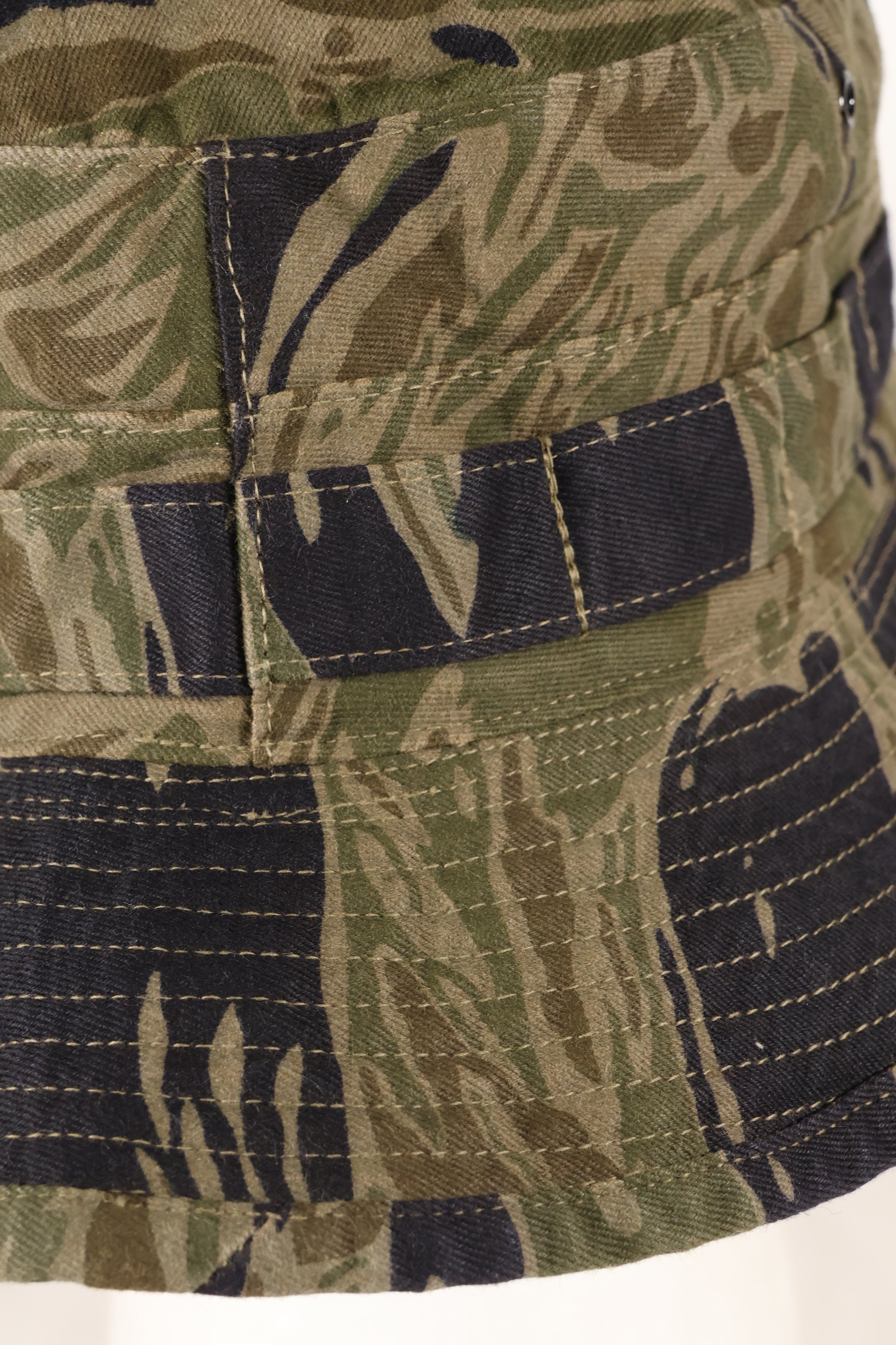 Osaka MASH A-M Silver Tiger Stripe CISO Cut Booney Hat Used