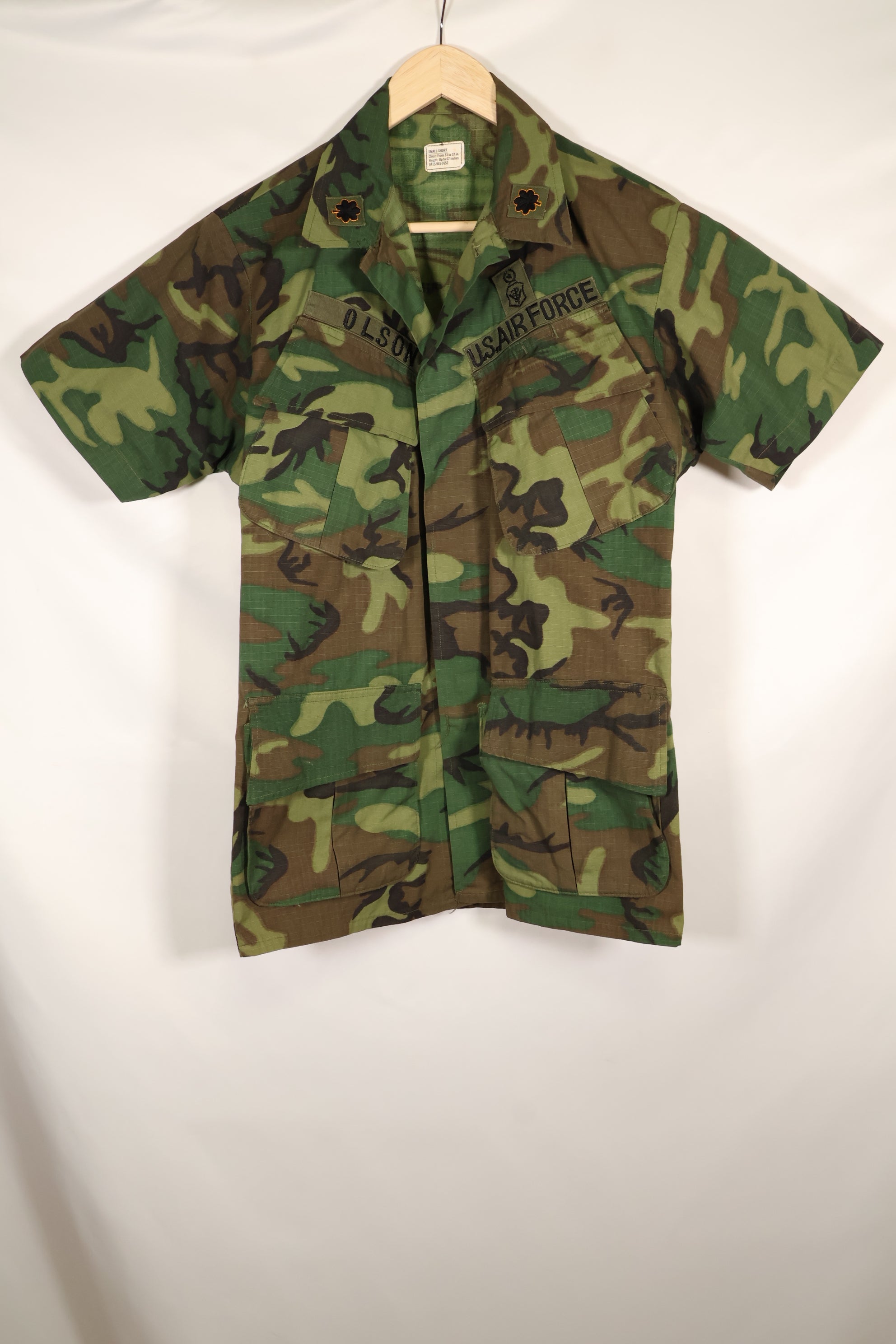 1969 合同 S-S 美国空军少校 ERDL 防撕裂夹克，带泰勒，二手。