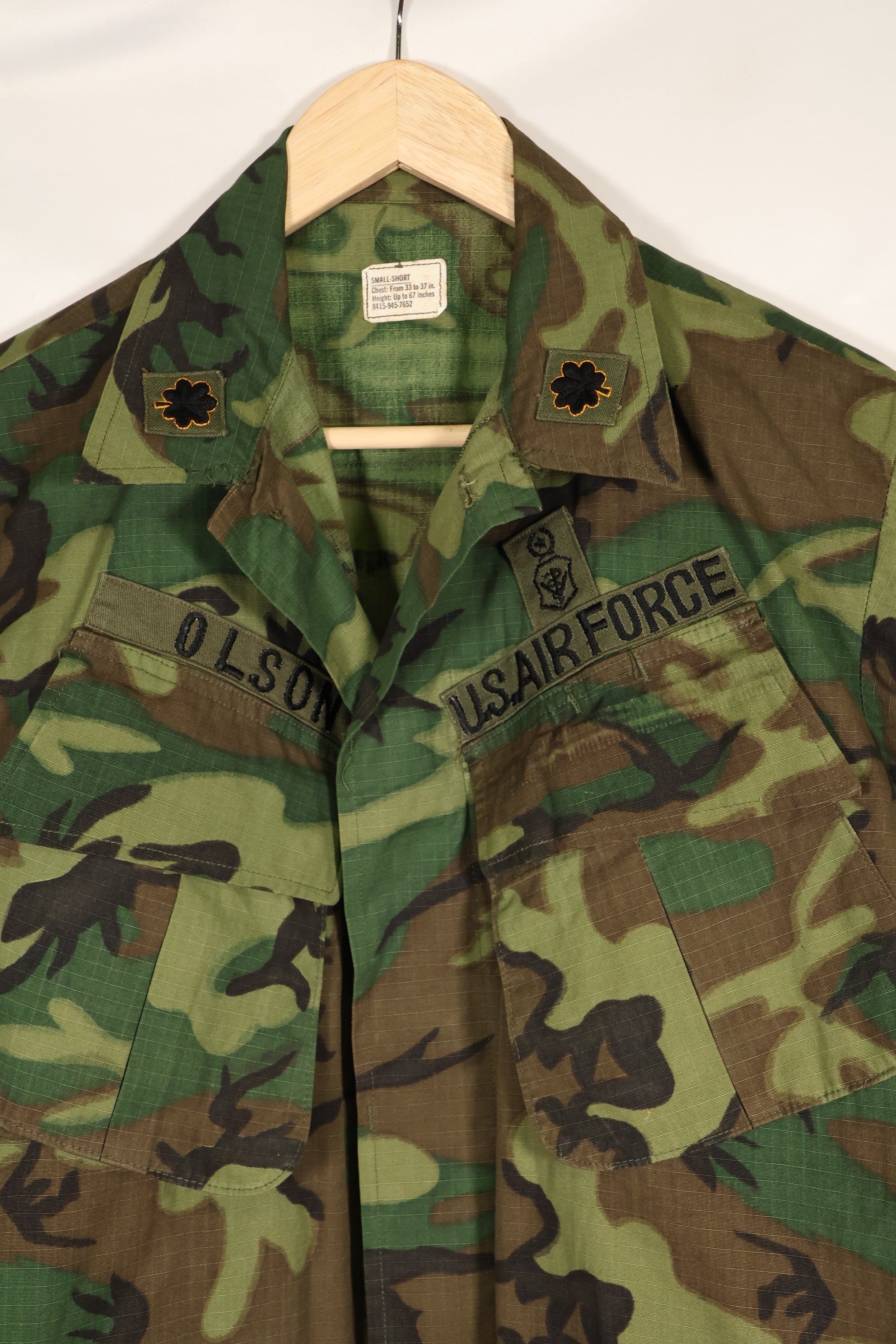 1969 合同 S-S 美国空军少校 ERDL 防撕裂夹克，带泰勒，二手。