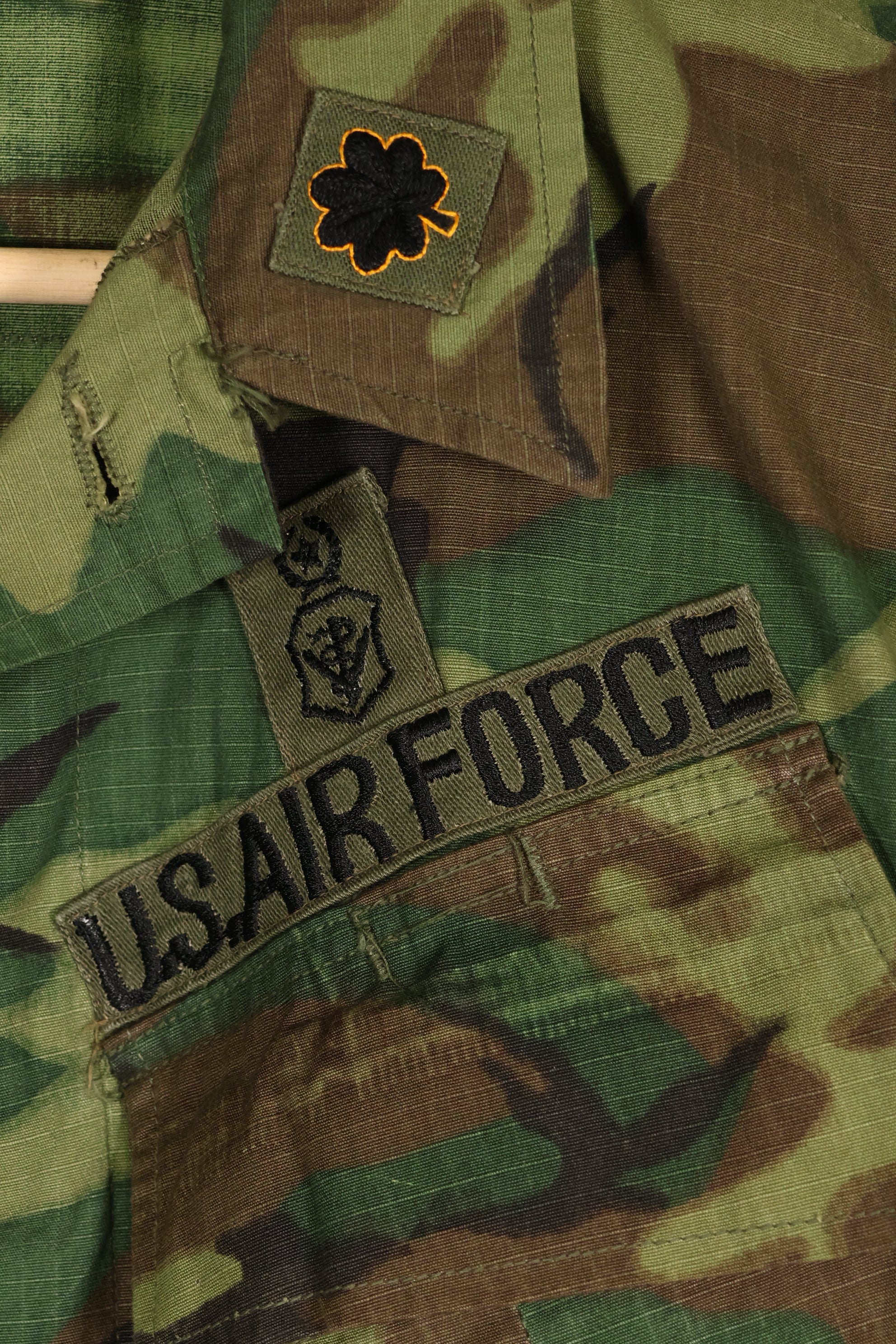 1969 合同 S-S 美国空军少校 ERDL 防撕裂夹克，带泰勒，二手。