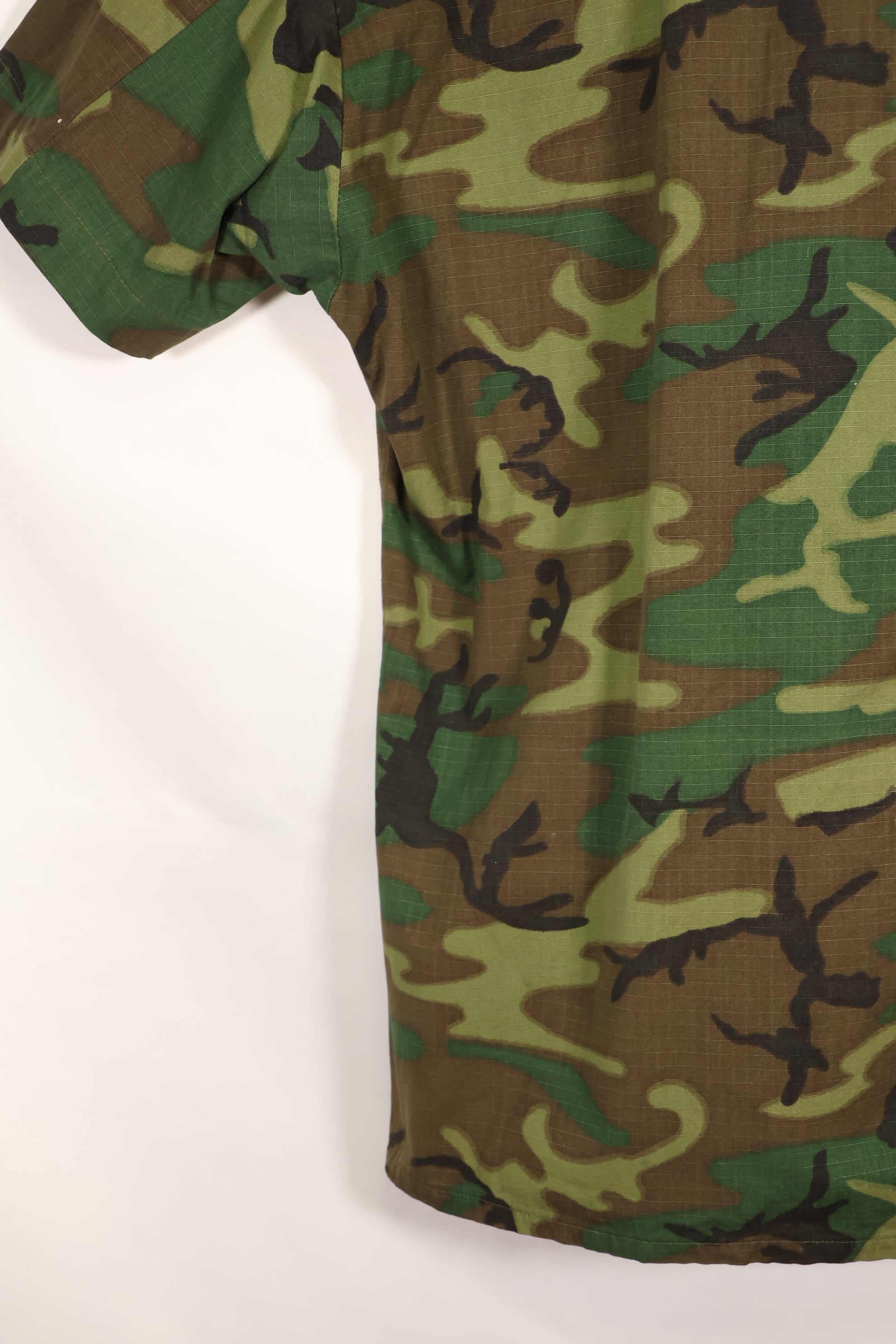 1969 合同 S-S 美国空军少校 ERDL 防撕裂夹克，带泰勒，二手。