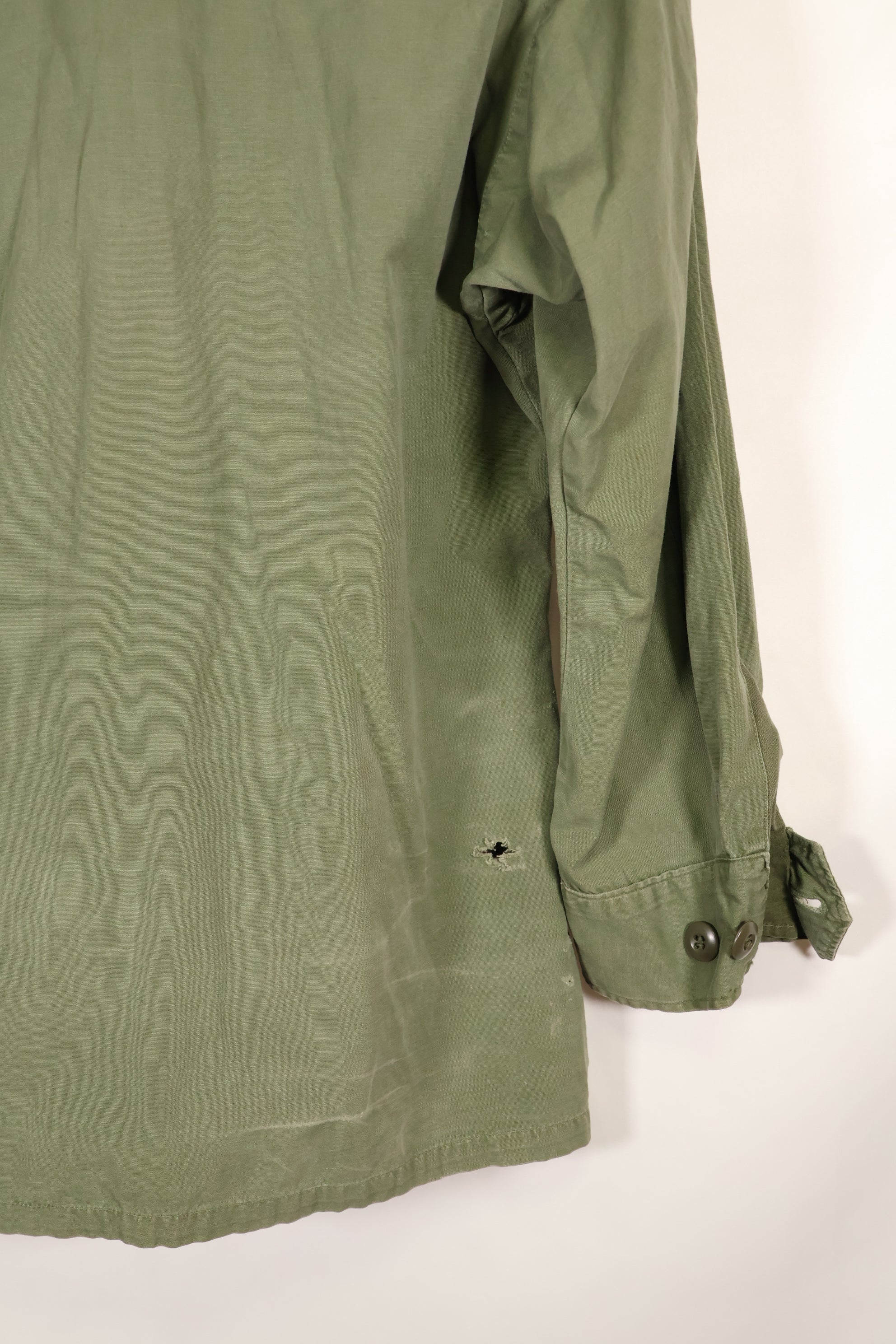 1967 Contract S-S 3rd Model Jungle Fatigue Jacket with patch, used.