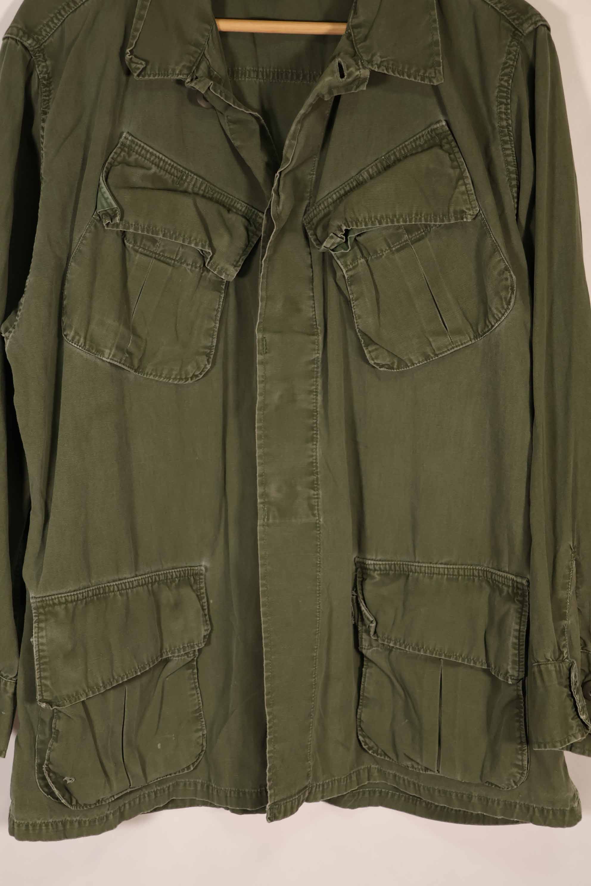 Real 1967 3rd Model Jungle Fatigue Jacket, no size tag, used.