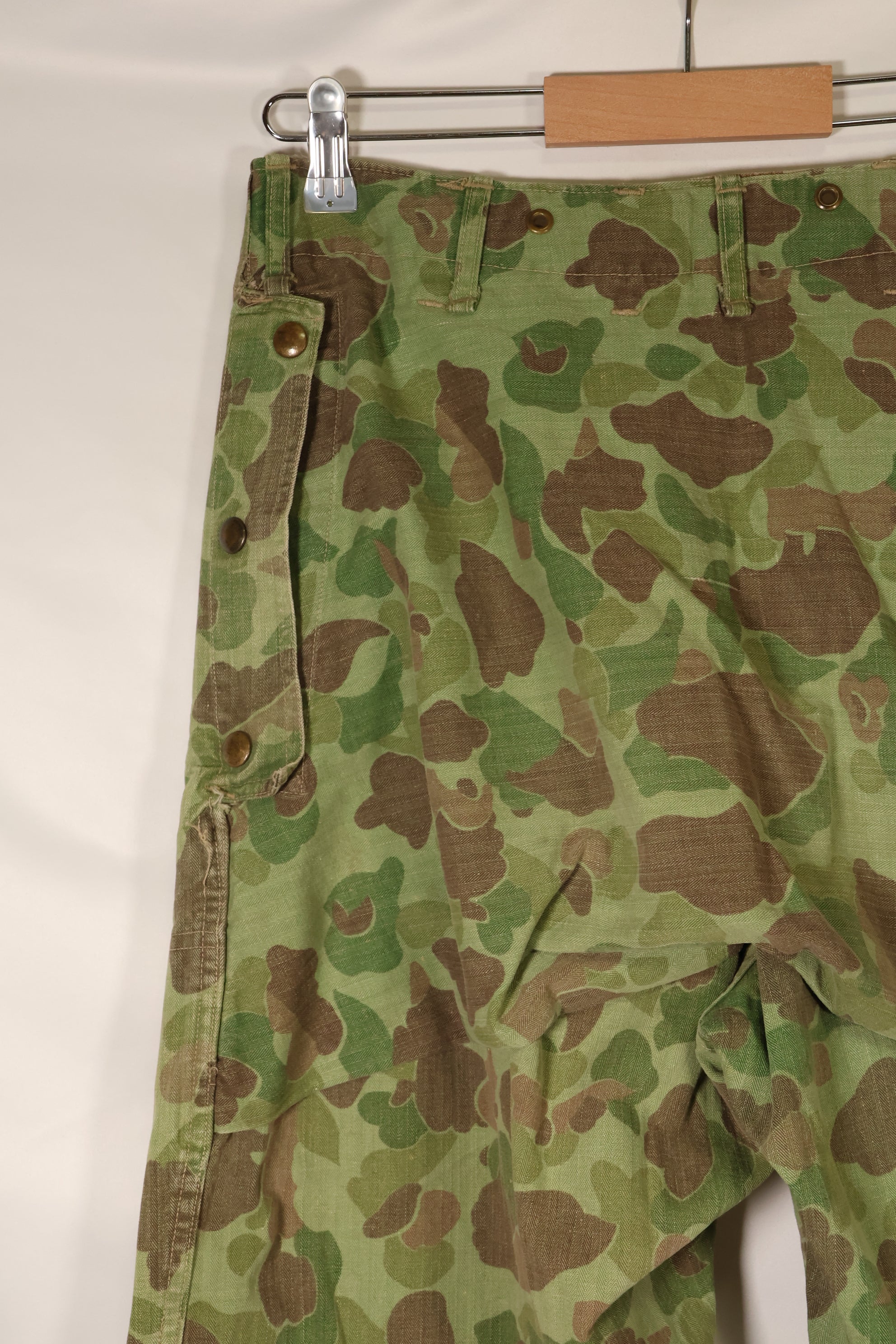 1940s WWII USMC P-44 Frogskin Camouflage Pants, Good Condition, Some Fading, Used