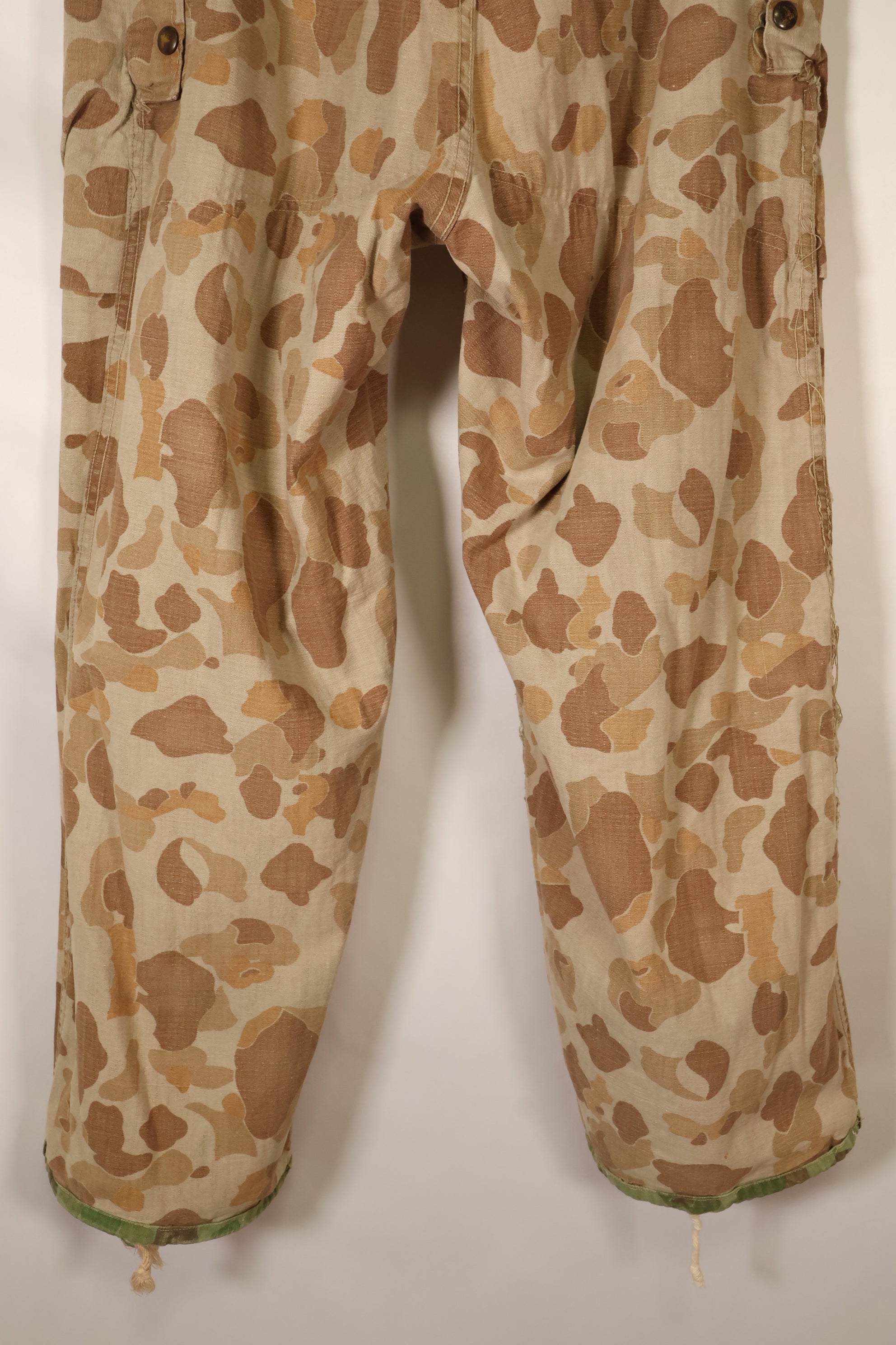 1940s WWII USMC P-44 Frogskin Camouflage Pants, Good Condition, Some Fading, Used