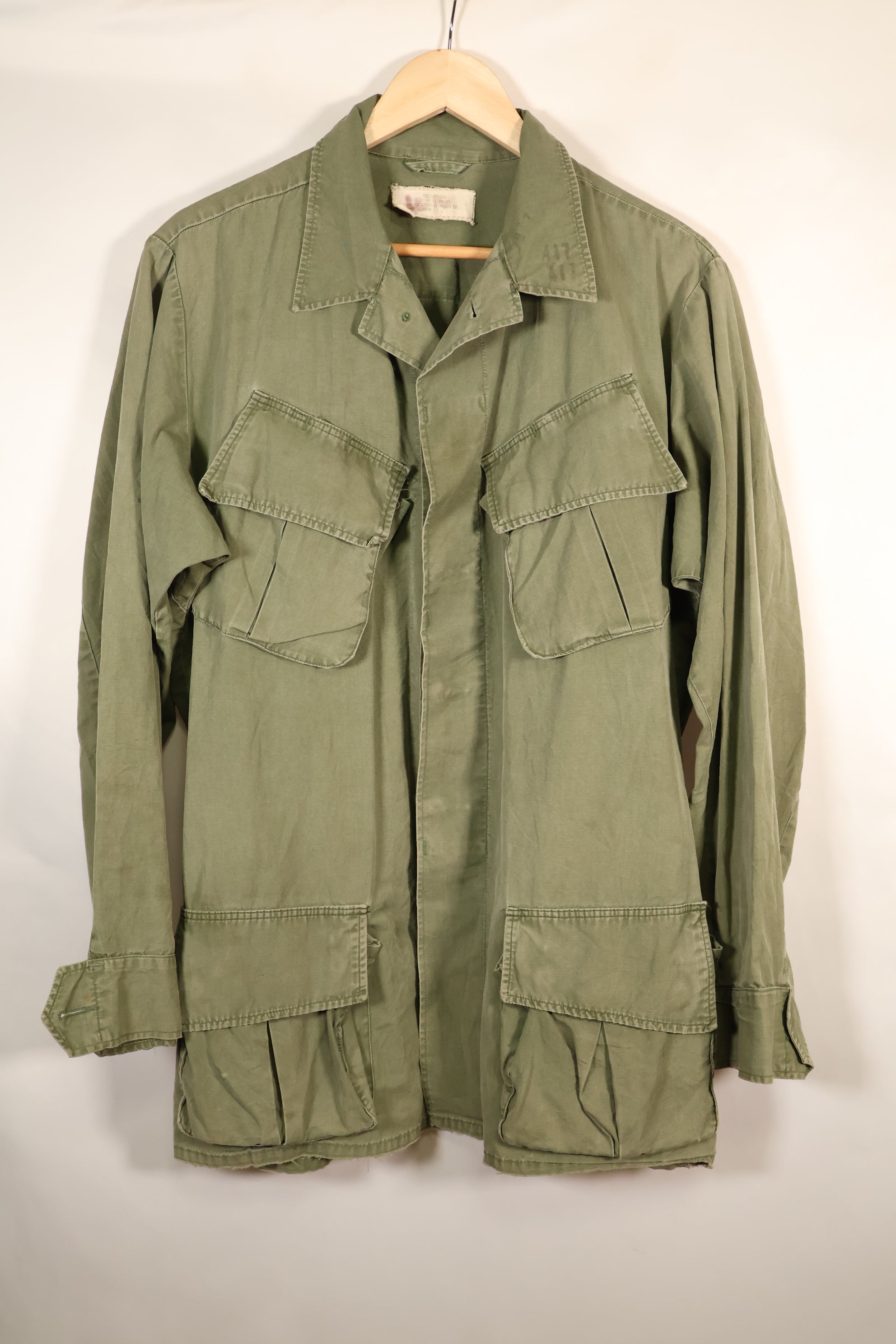 1967 Contract, M-L, Non-Ripstop, 3rd Model Jungle Fatigue Jacket, Faded, Used