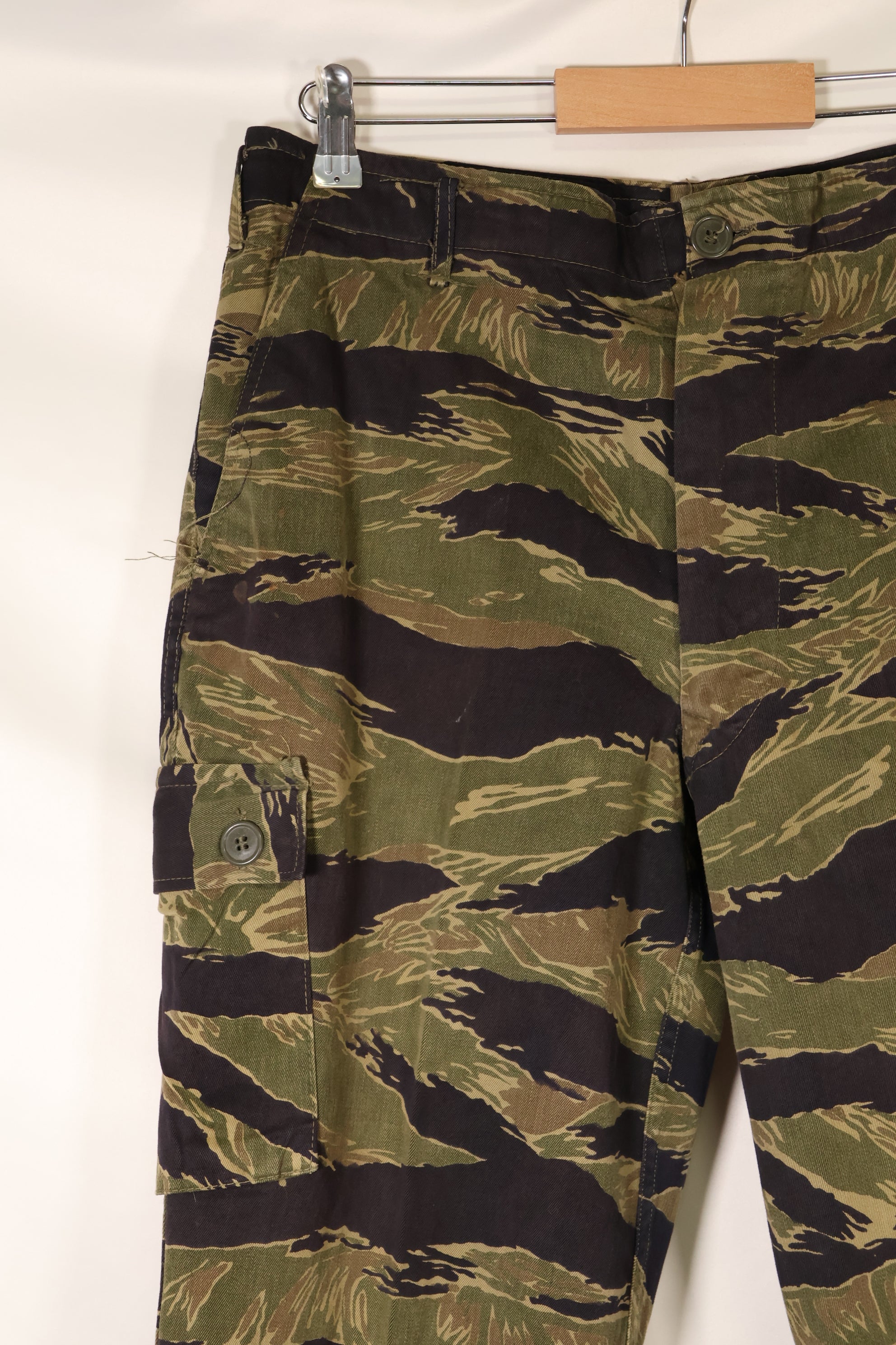 Mid-1960s, US-M, Made in Okinawa, Okinawa Tiger Pattern, Tiger-Stripe Pants, US Cut, Used