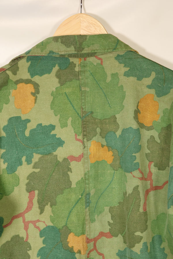 Late 1960s to early 1970s | Privately sourced | Mitchell camouflage | USMC | OG-107 utility cut shirt | Used