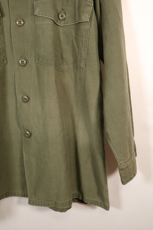 Late 1960s Contract Item, 16 1/2 x 32, OG-107, Utility Shirt with Patch, Used