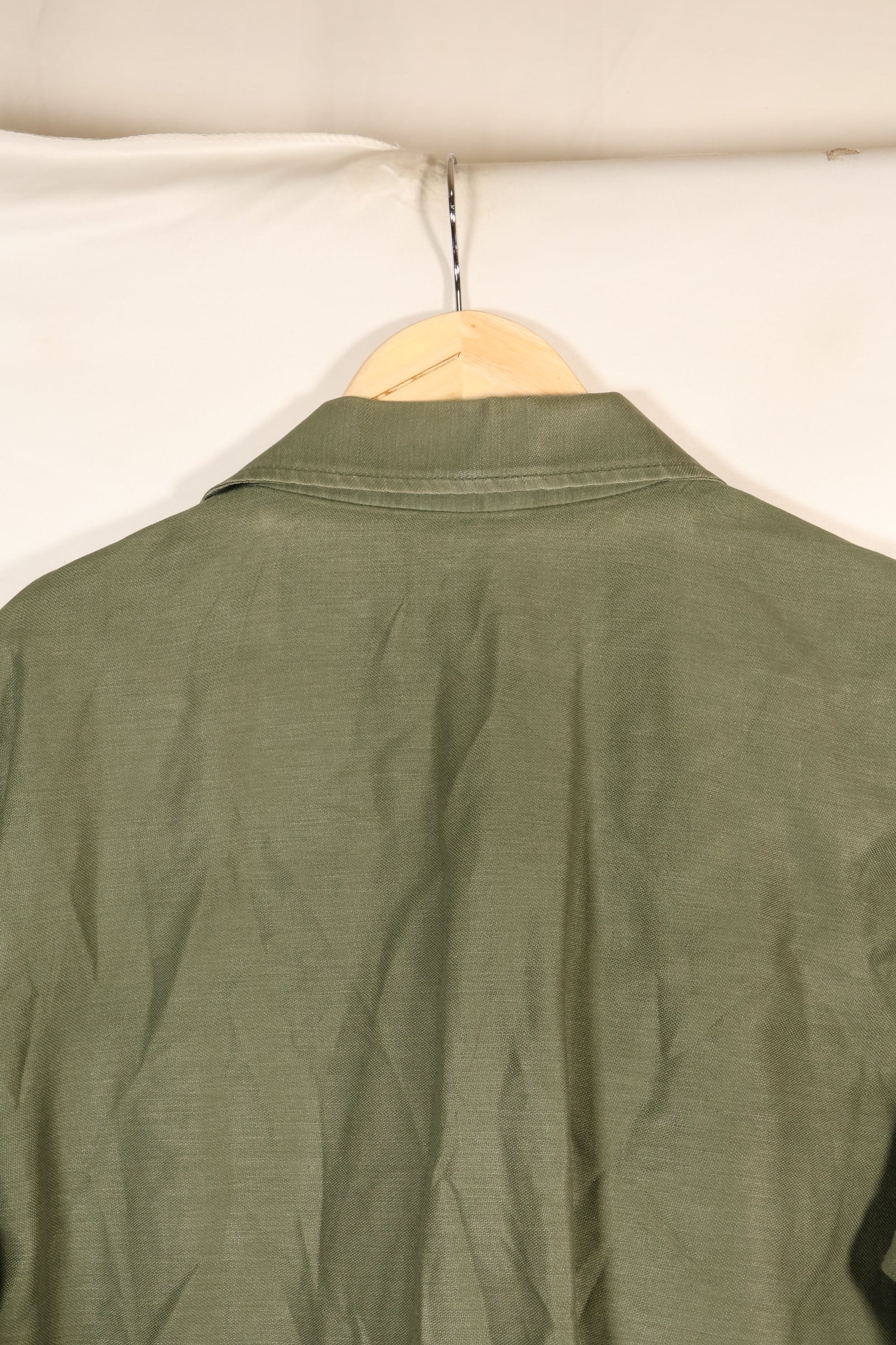 1971 Contract, Estimated Size: SMALL, OG-107 Utility Shirt, U.S. Navy, Original Tapes, Used