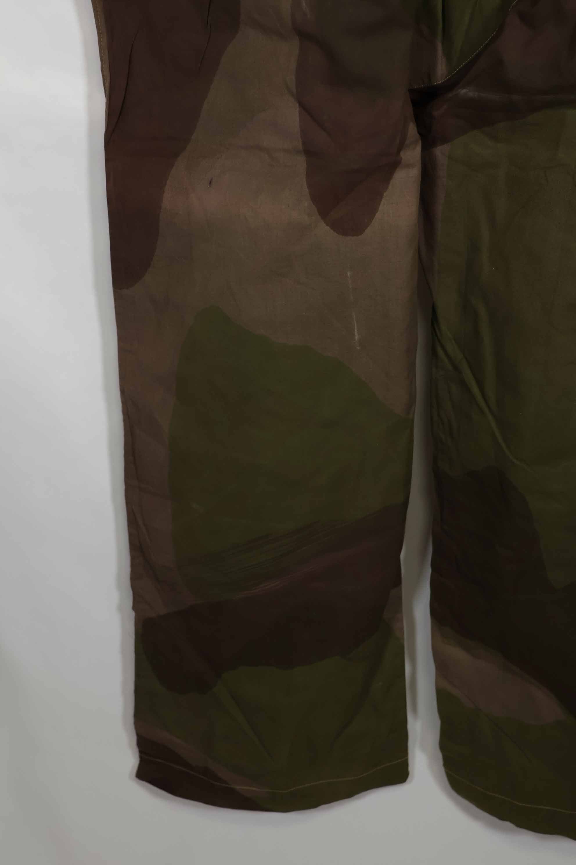 1944 British Army SAS Trousers WINDPROOF camouflage pants size No. 6 in good condition