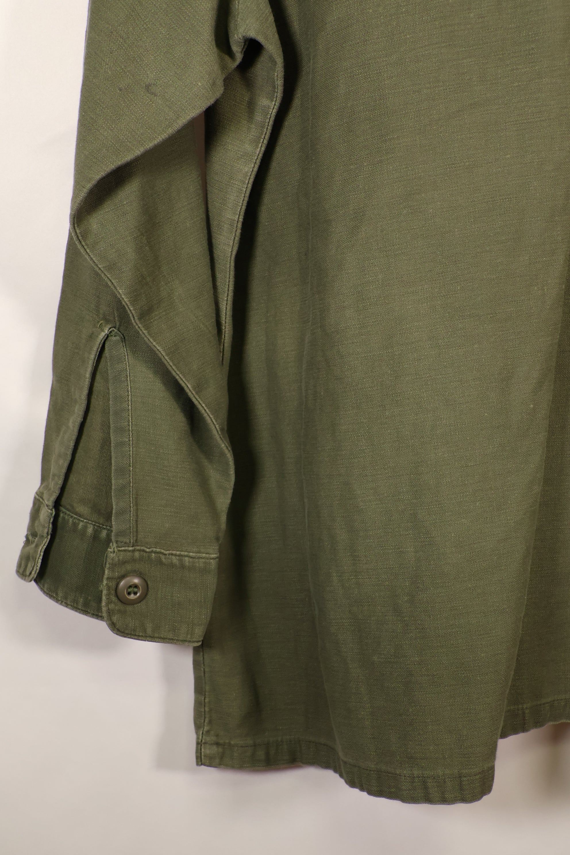 1975 Contract, 16 1/2 x 32, OG-107, Utility Shirt, With Added Patch, Used
