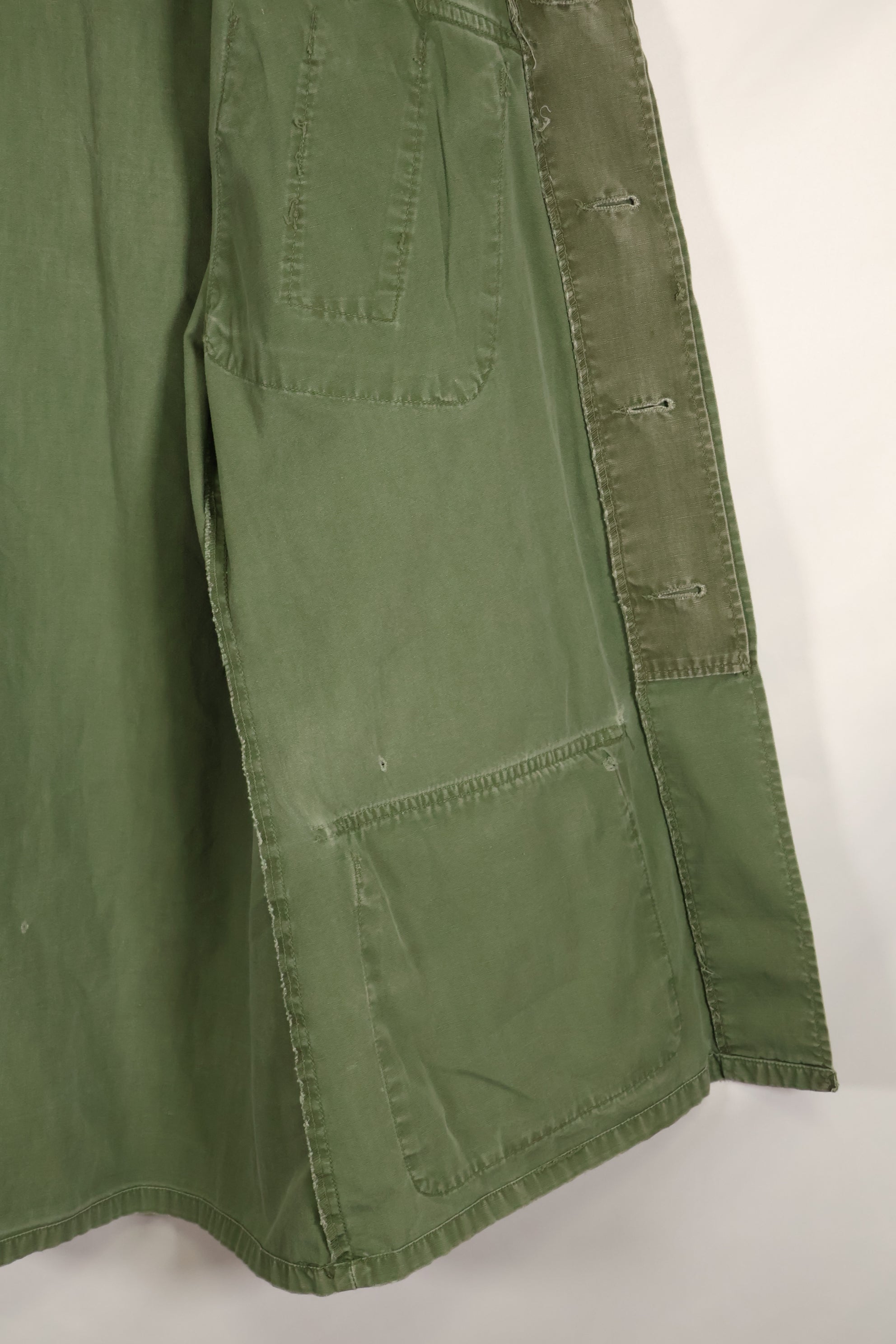 Circa 1967 | S-L | Green Beret | 3rd Model Jungle Fatigue Jacket | Faded | Used