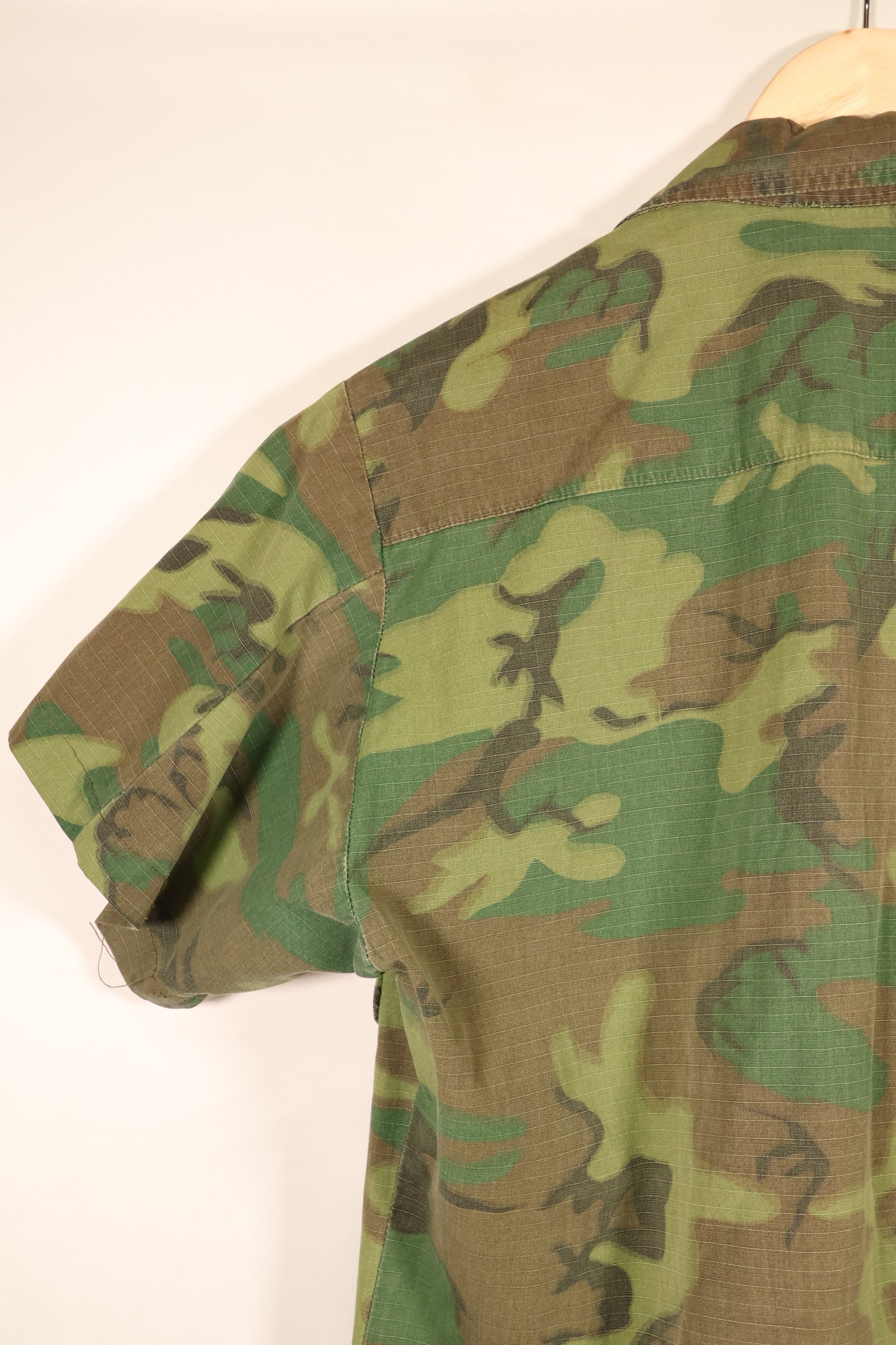 1969 Contract, S-S, ERDL Green Leaf Camo, Jungle Fatigue Jacket, Short-Sleeve Custom, Used