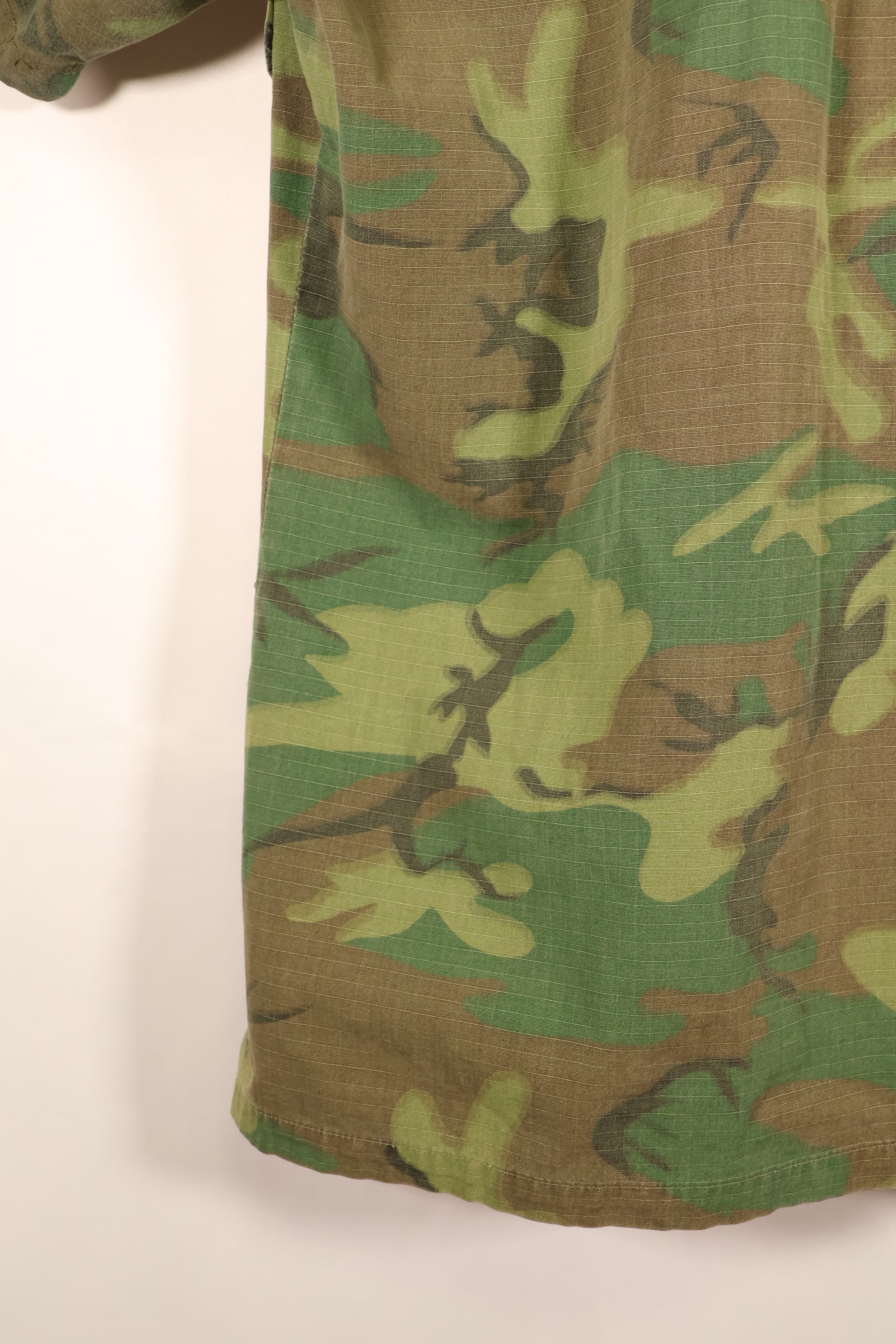 1969 Contract, S-S, ERDL Green Leaf Camo, Jungle Fatigue Jacket, Short-Sleeve Custom, Used