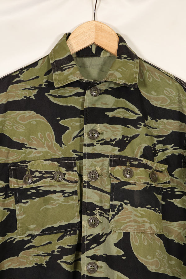 Real Late War Pattern Tiger Stripe Shirt, heavyweight fabric, good condition.