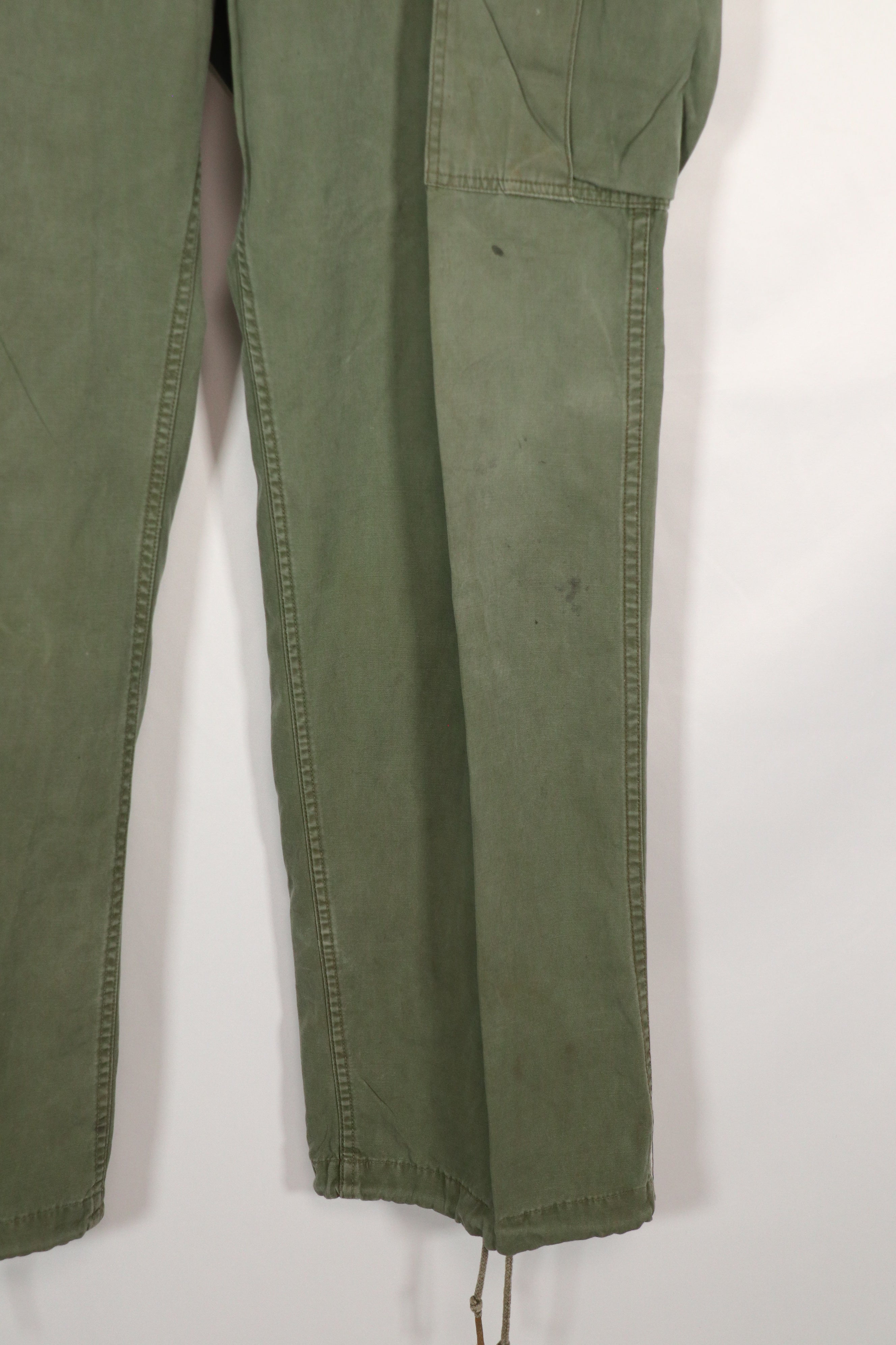 Real 1963 1st Model Jungle Fatigue Pants without leg ties, used.