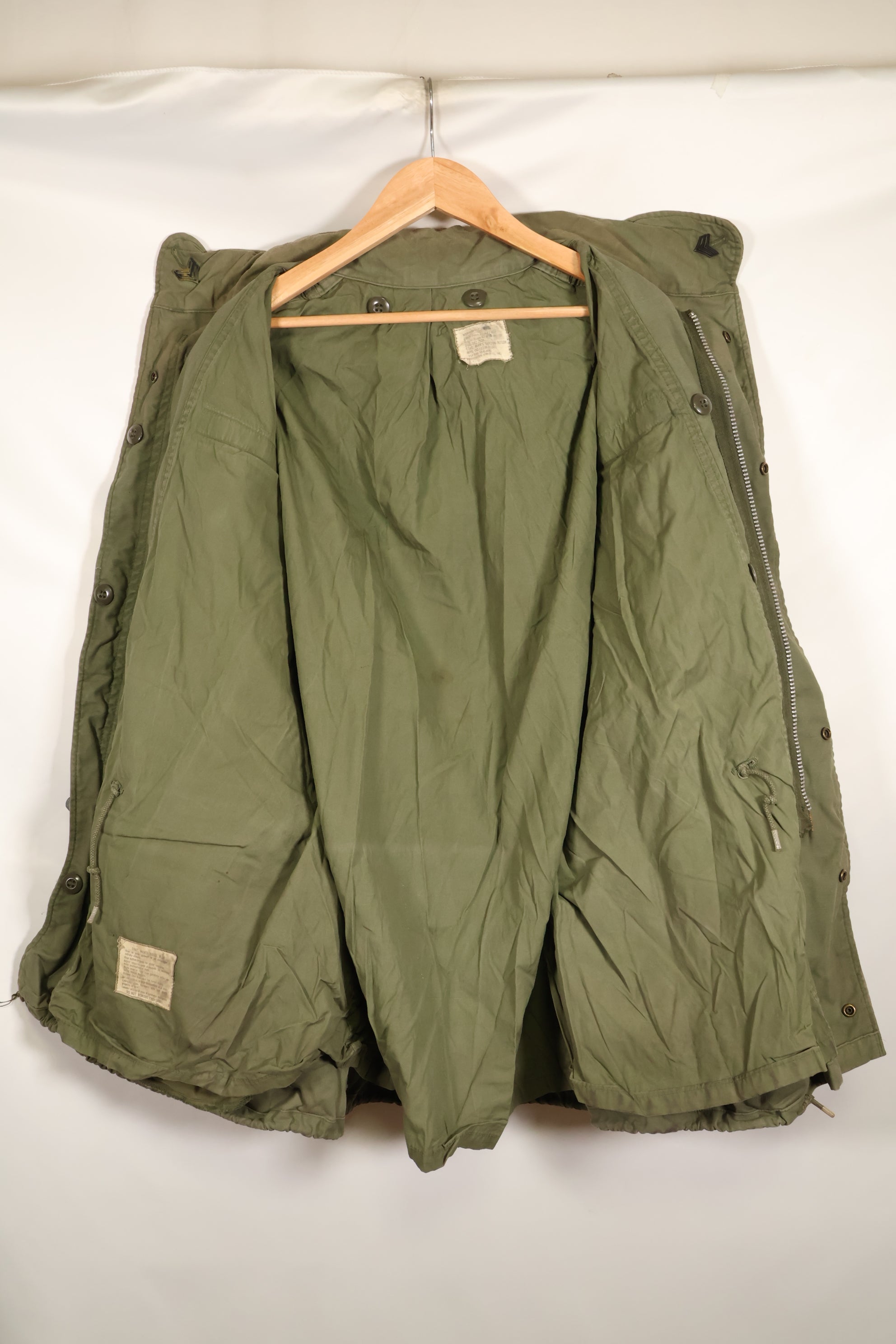1970 Contract M-R M65 Field Jacket, 2nd Model, with insignia, some stains, no liner, used