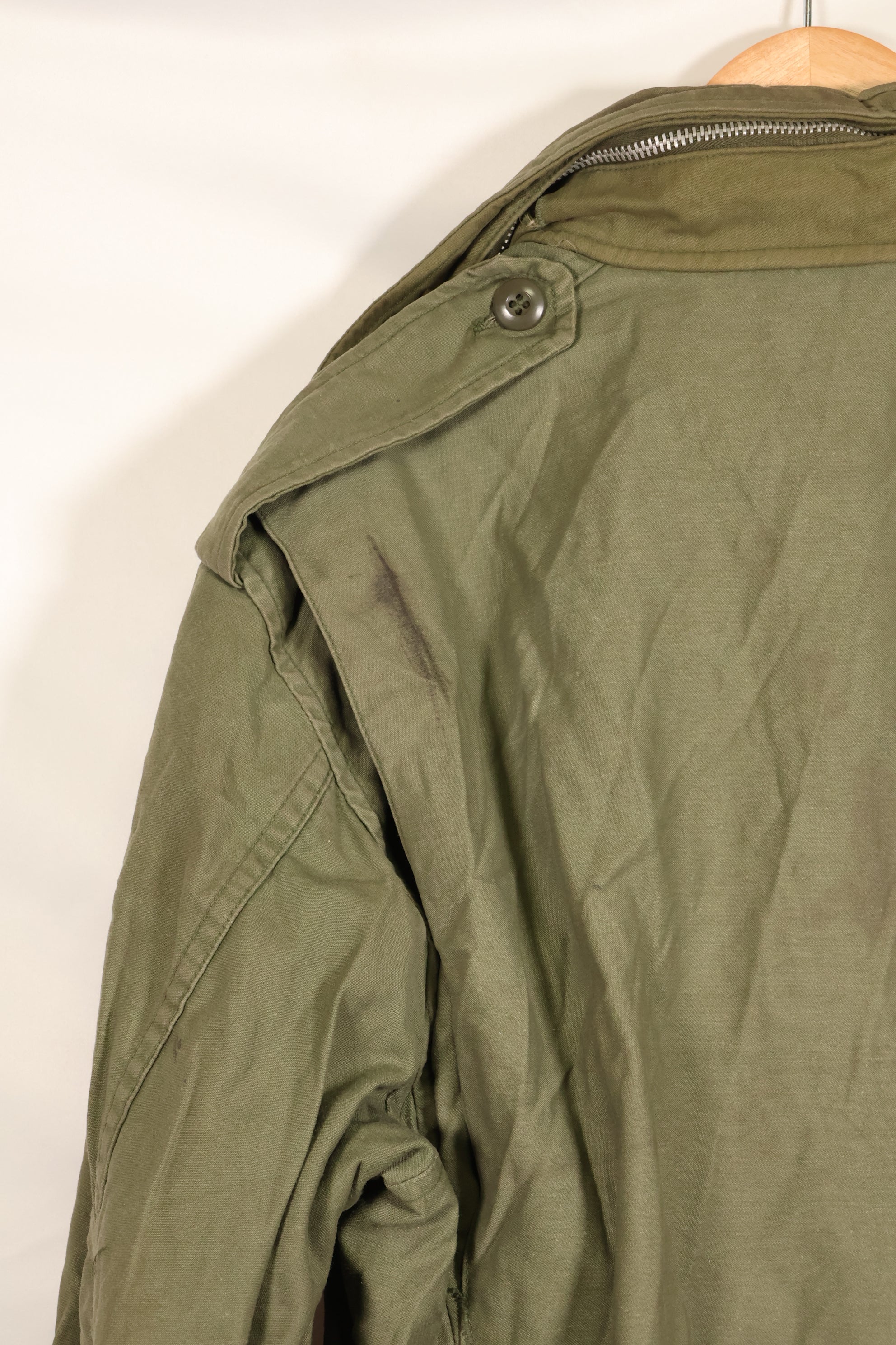 1970 Contract M-R M65 Field Jacket, 2nd Model, with insignia, some stains, no liner, used