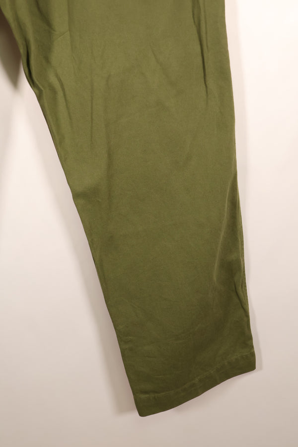 1967年ロット　オーストラリア軍　AATTVなど　ジャングルグリーン　コンバットパンツ　ほぼ未使用品　A
