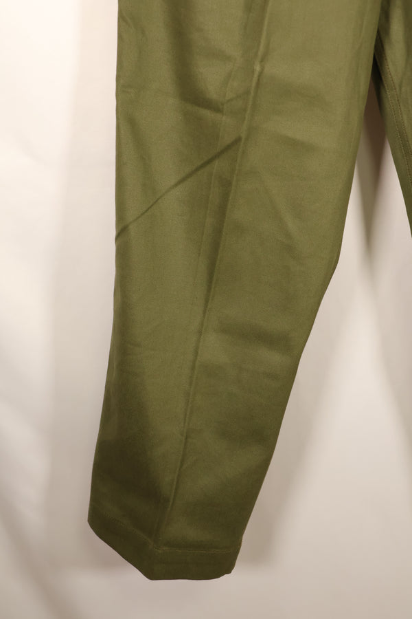 1967年ロット　オーストラリア軍　AATTVなど　ジャングルグリーン　コンバットパンツ　ほぼ未使用品　B