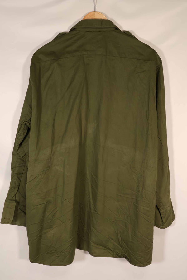 Real 1967 Australian Army Fatigue shirt, almost unused.