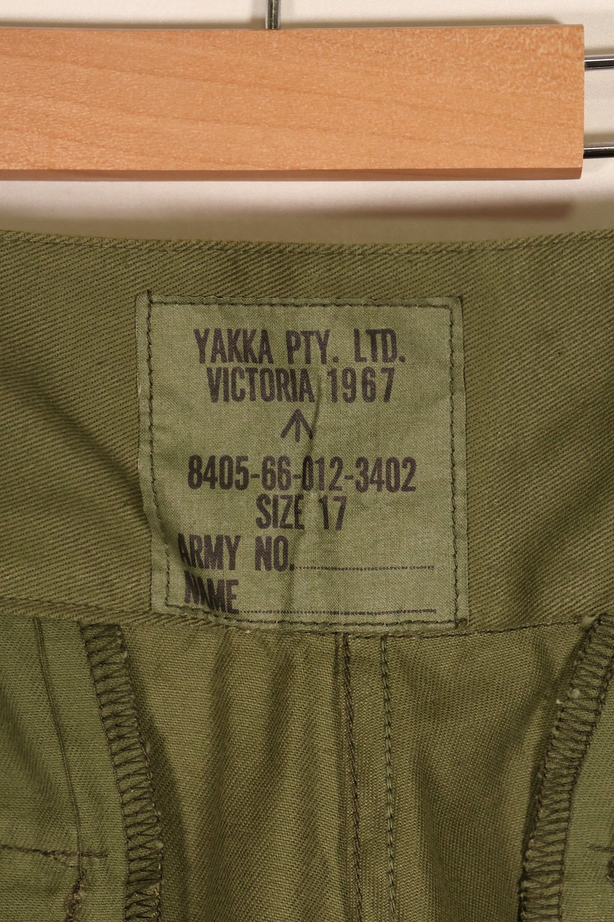 1967年ロット　オーストラリア軍　AATTVなど　ジャングルグリーン　コンバットパンツ　ほぼ未使用品　C