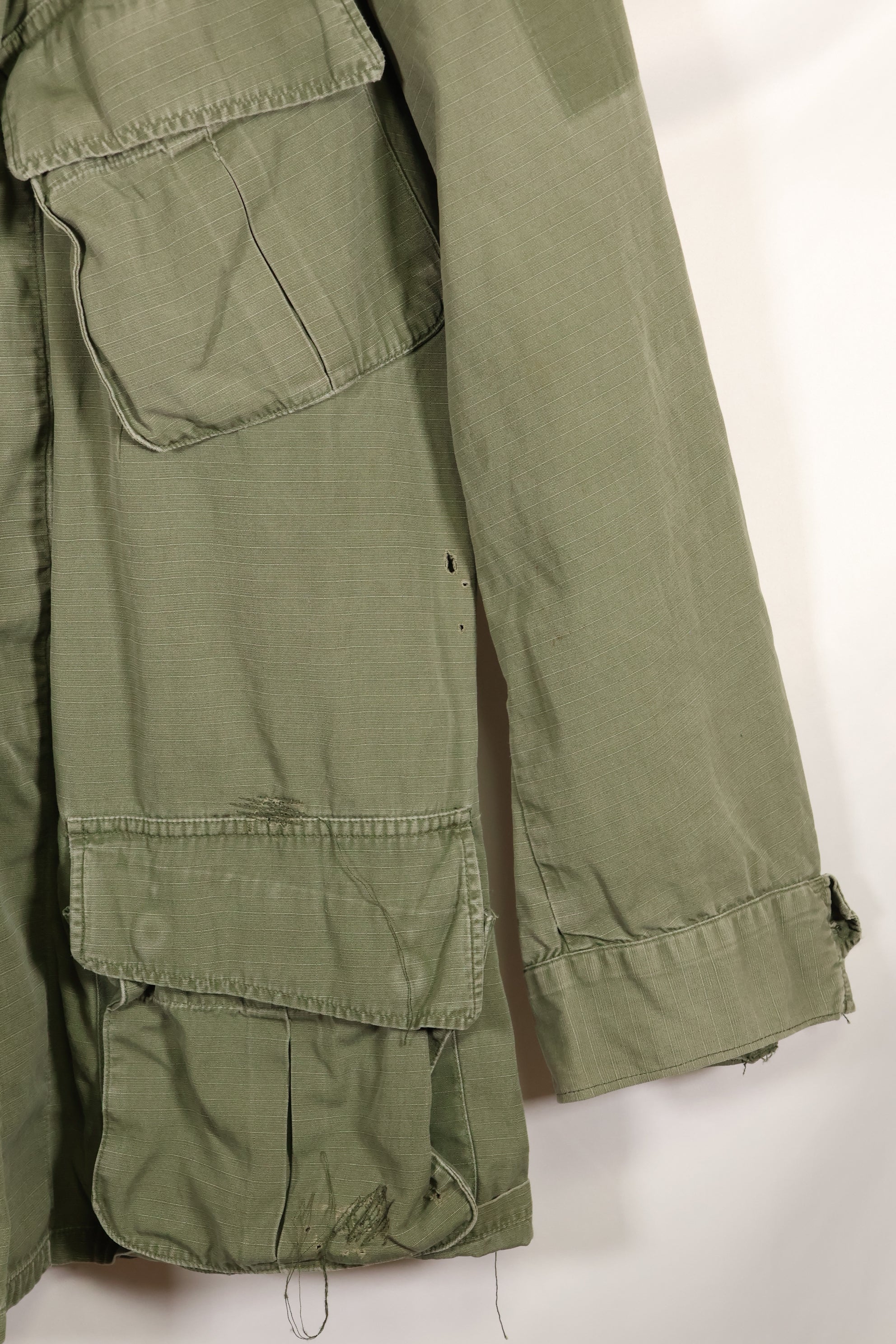 1969 Contract SMALL-REGULAR 4th Model Jungle Fatigue Jacket Used Film Company Release