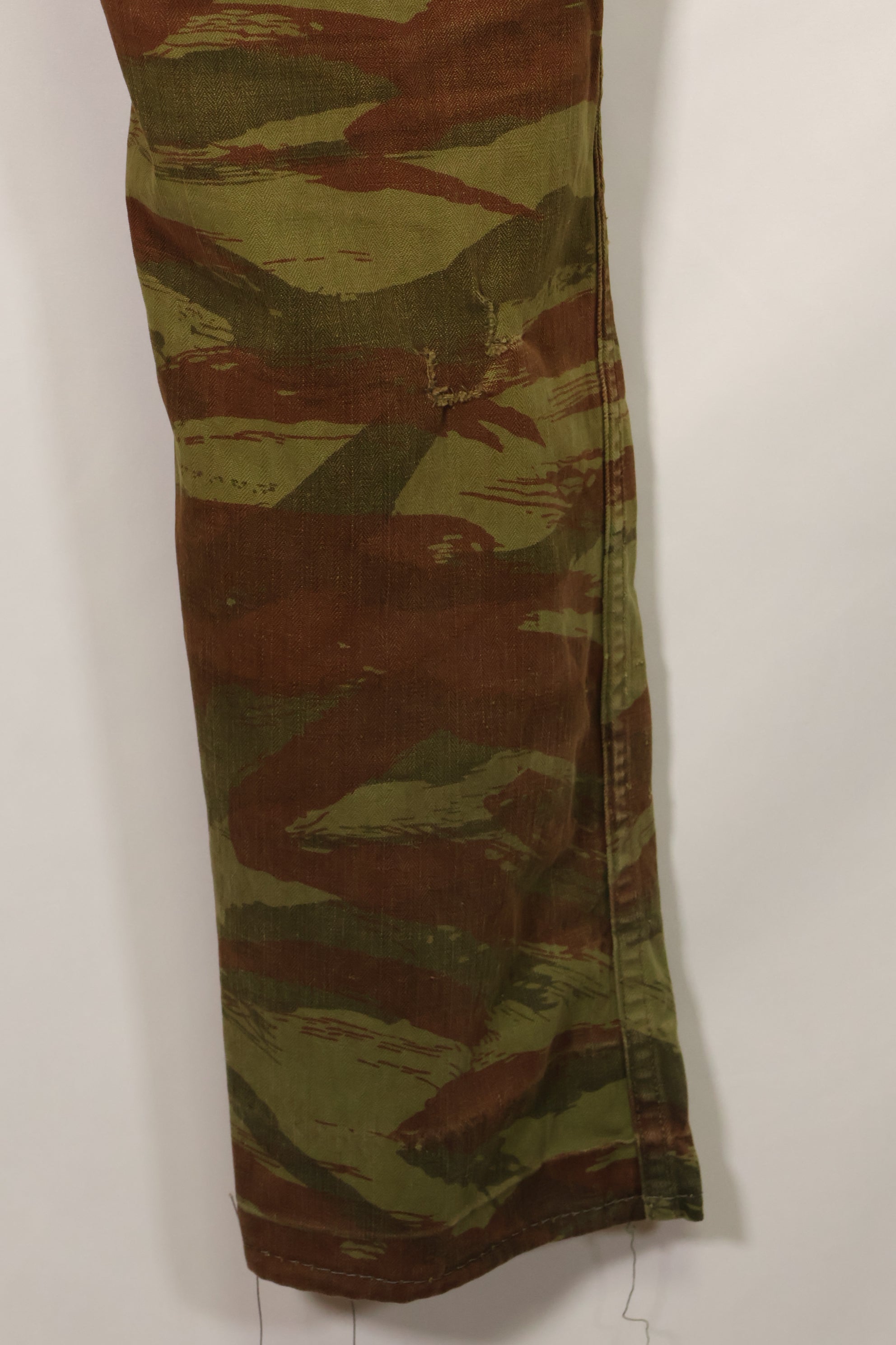 1950s French Army Lizard Camouflage TAP 47/56 Airborne Pants Used
