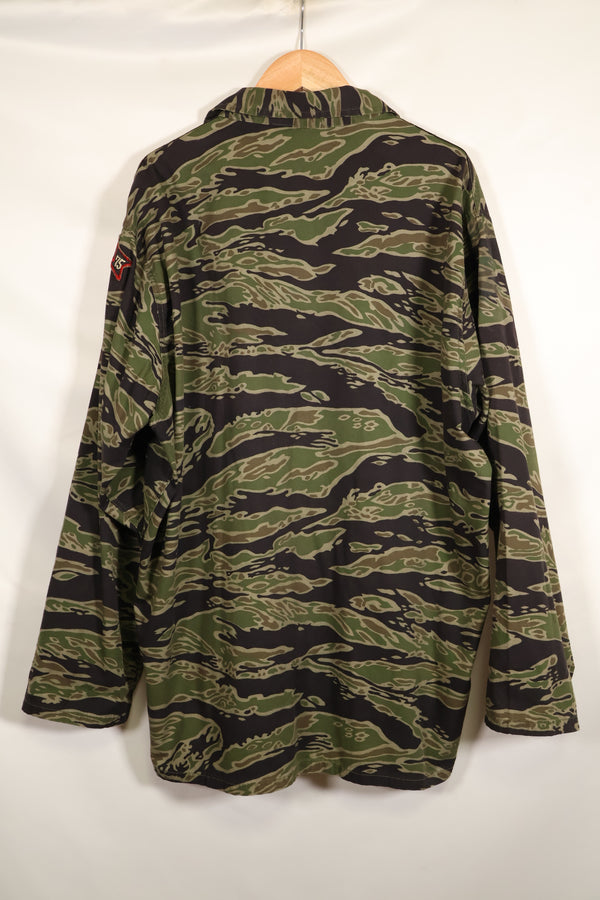 1969-70 前卢旺达爱国军士兵，第 75 游骑兵，晚期水虎纹套装，老兵发行。