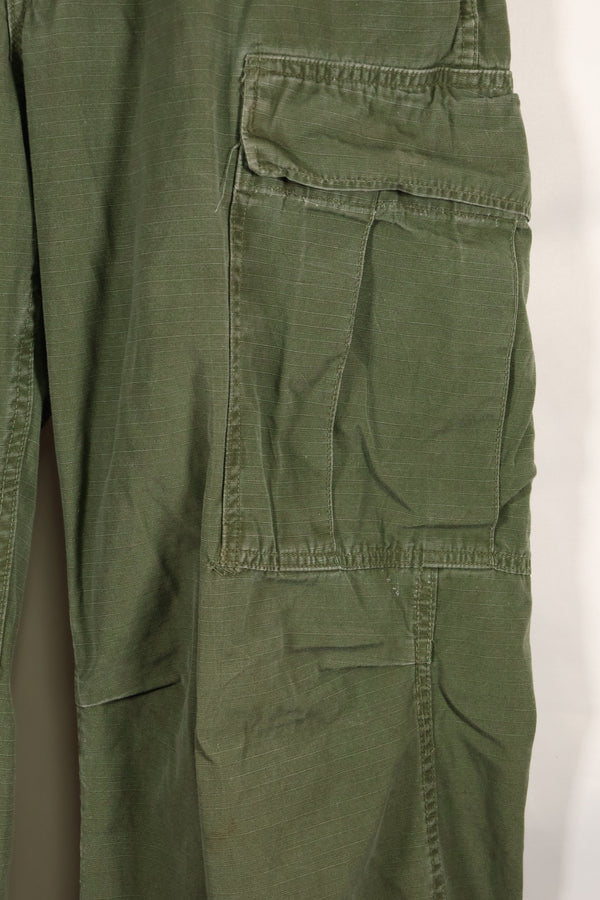 Contract year unknown S-R size 4th Model Jungle Fatigue pants, used, released by film company