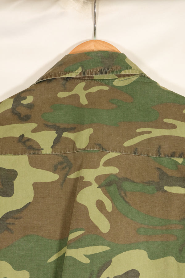 Contract circa 1967, size tag missing, early print, USMC non-rip ERDL jungle fatigues jacket, used
